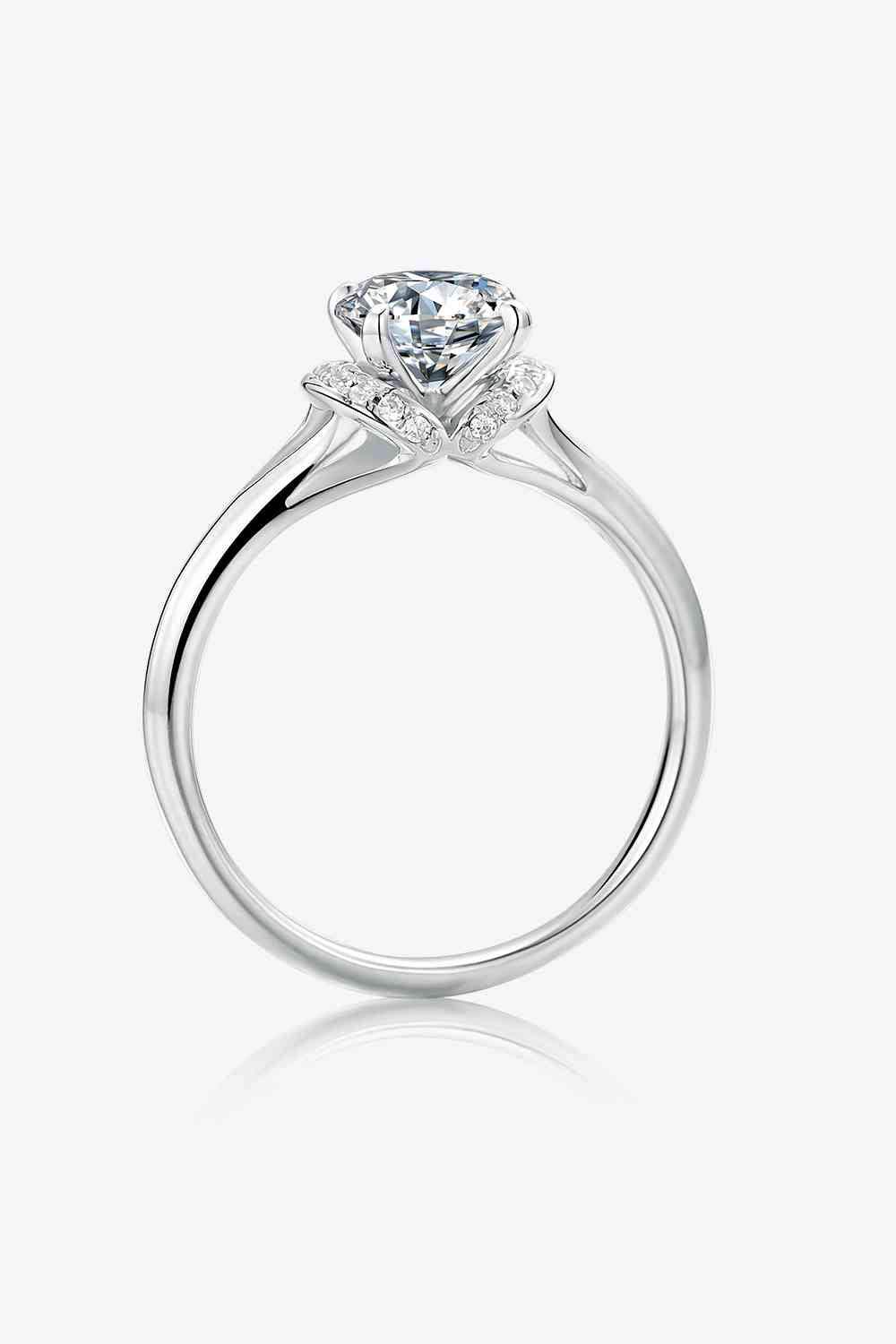 1 Carat Moissanite 925 Sterling Silver Split Shank Ring Moissanite - Tophatter Daily Deals