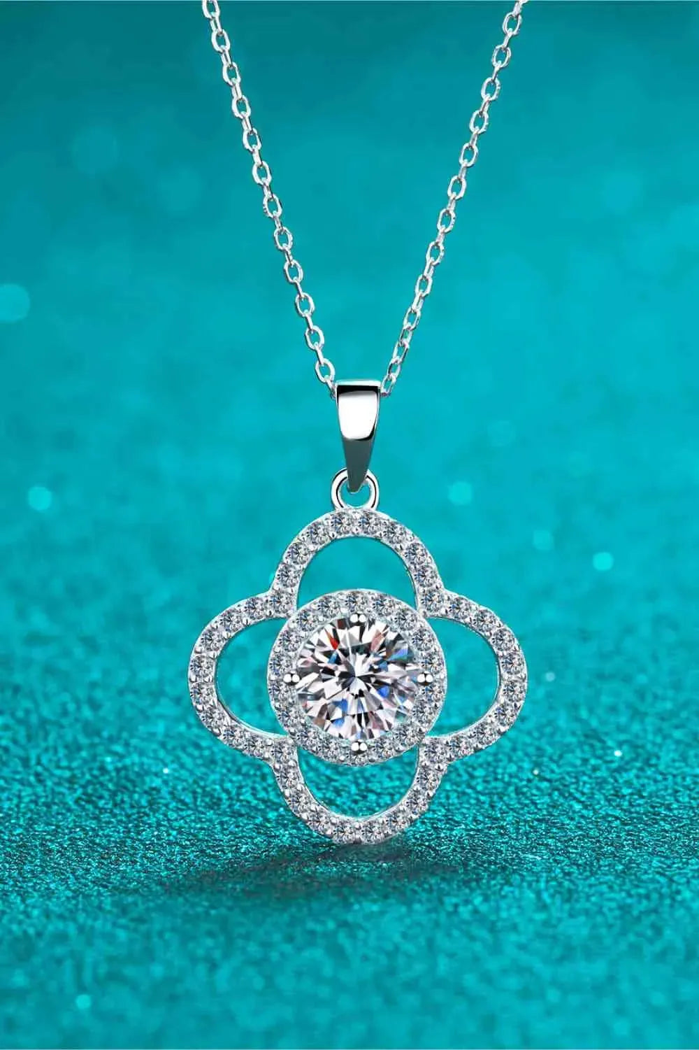 1 Carat Moissanite 925 Sterling Silver Necklace Moissanite - Tophatter Daily Deals