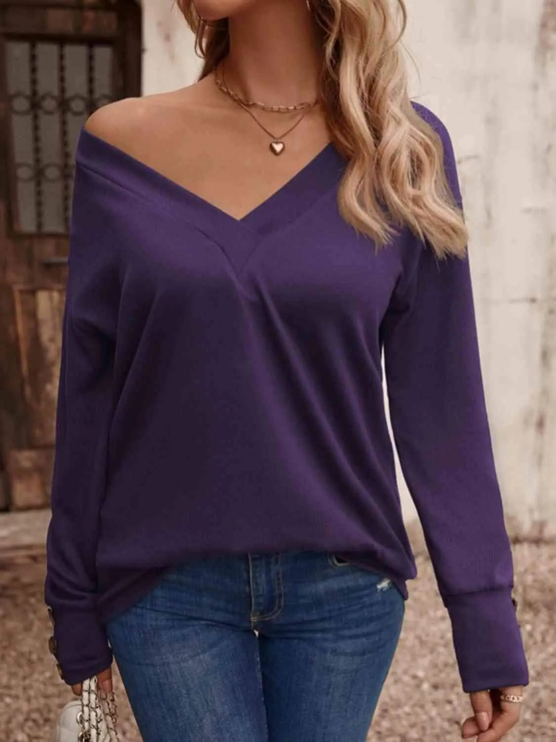 V-Neck Long Sleeve Top Women's T-Shirts - Tophatter Daily Deals