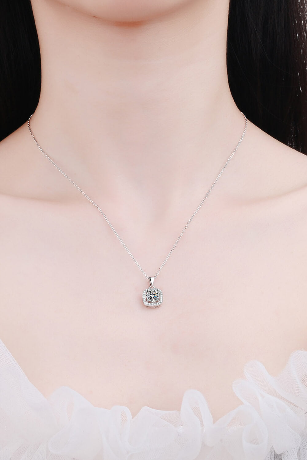 Moissanite Square Pendant Chain Necklace Moissanite - Tophatter Daily Deals