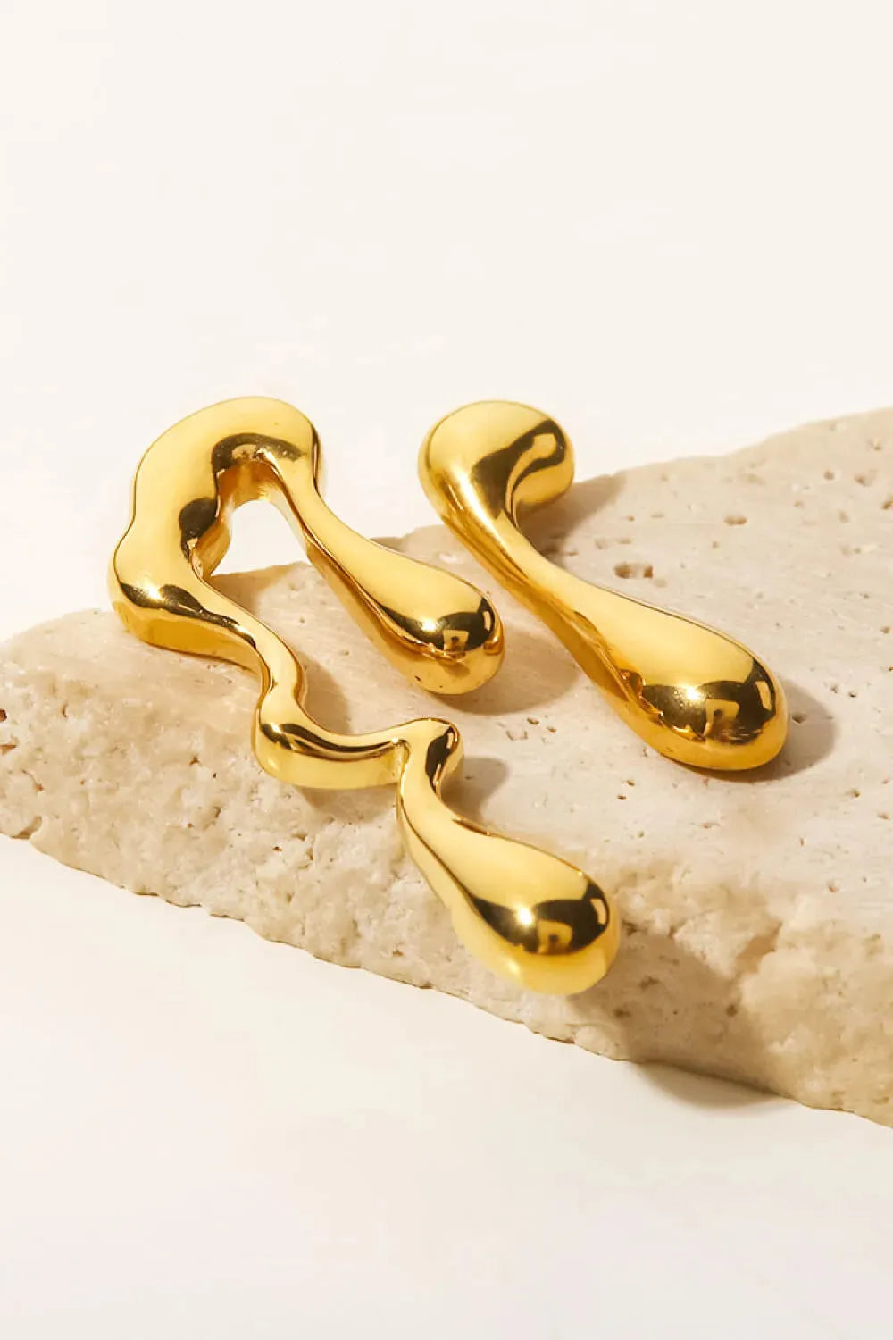 18K Gold Plated Geometric Mismatched Earrings Earrings - Tophatter Daily Deals