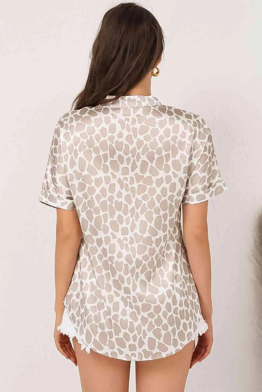 Printed Notched Neck Short Sleeve Top Blouses - Tophatter Daily Deals