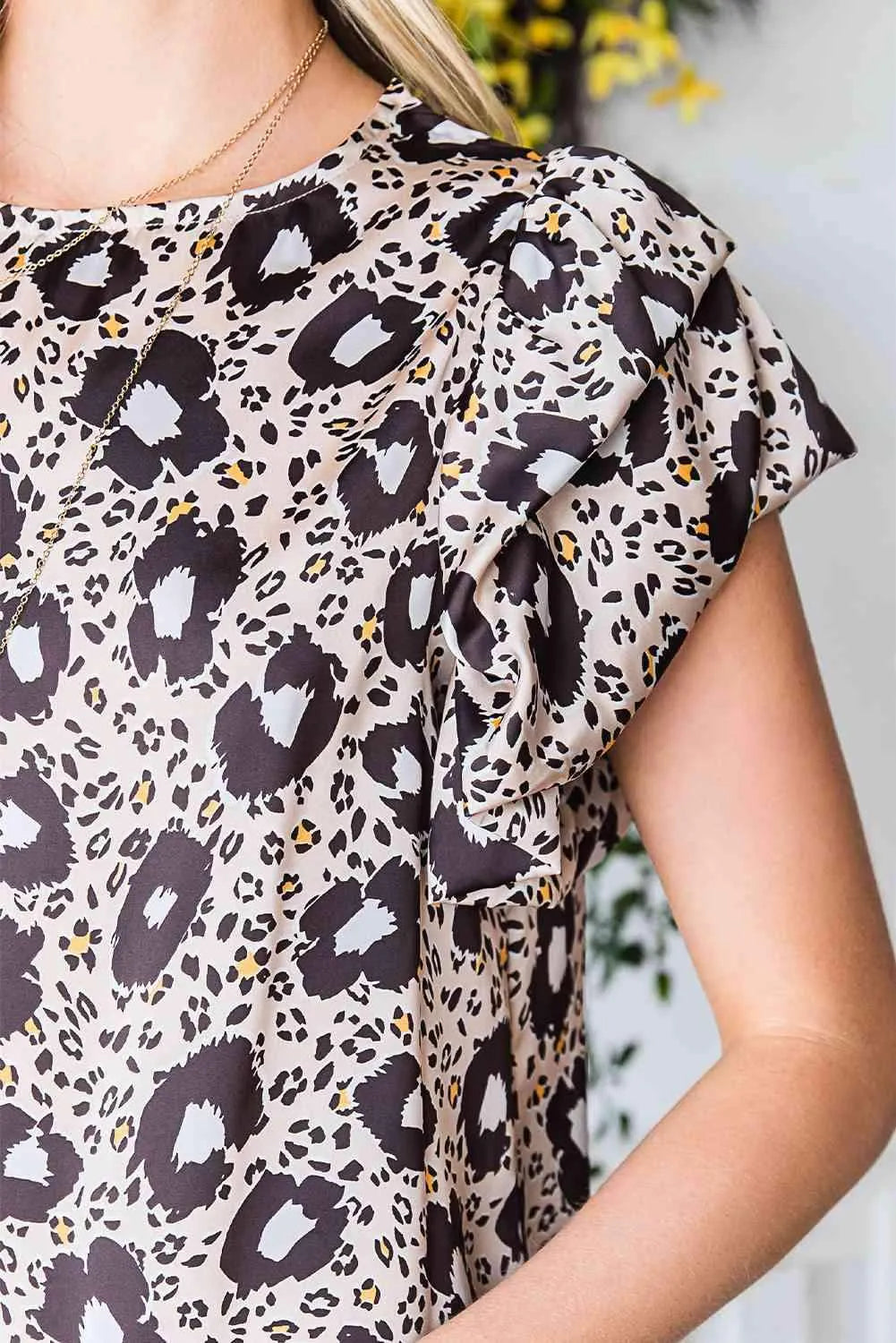 Animal Print Puff Sleeve Round Neck Blouse Blouses - Tophatter Daily Deals