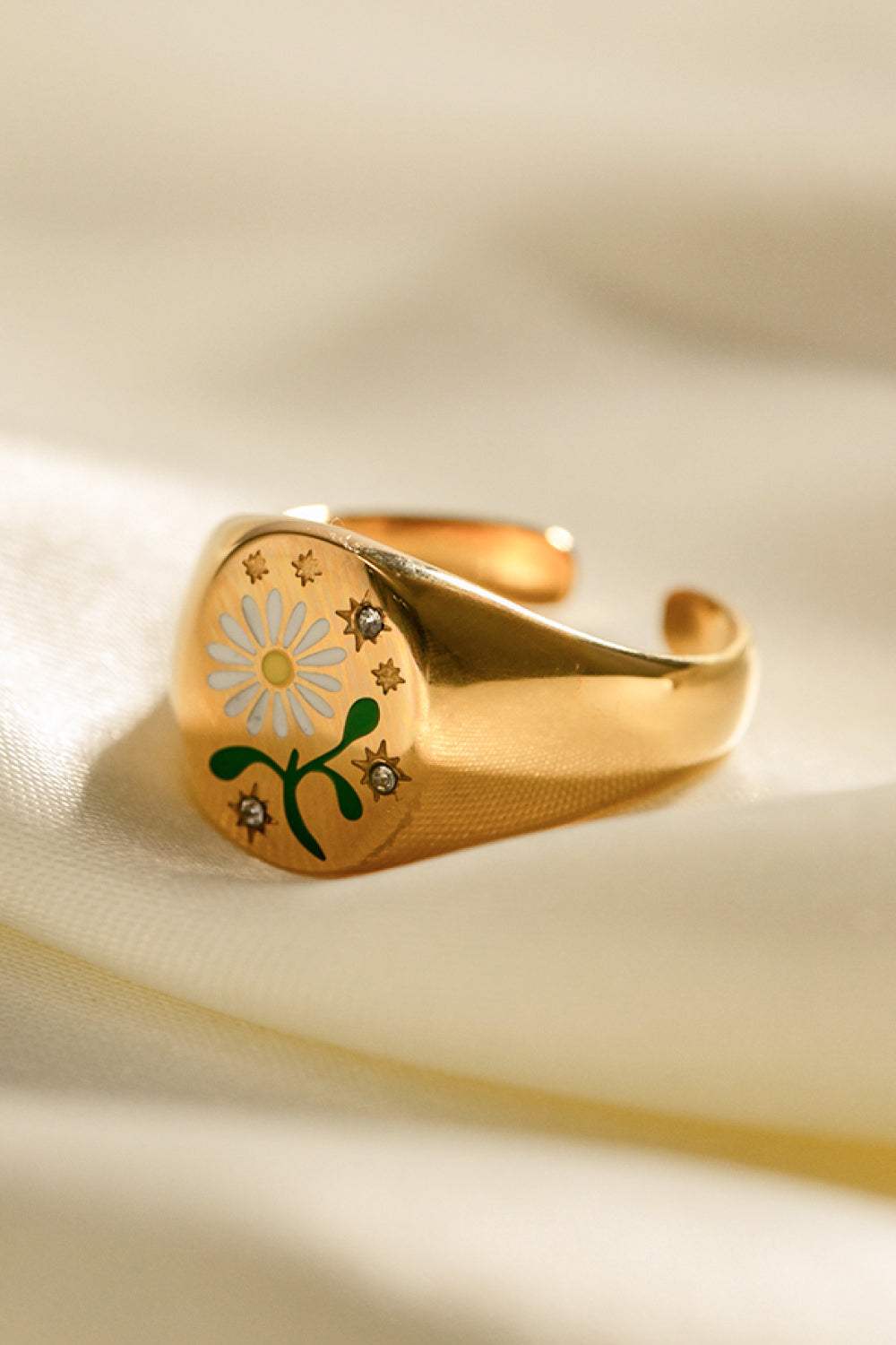Flower Pattern Stainless Steel Open Ring Rings - Tophatter Daily Deals