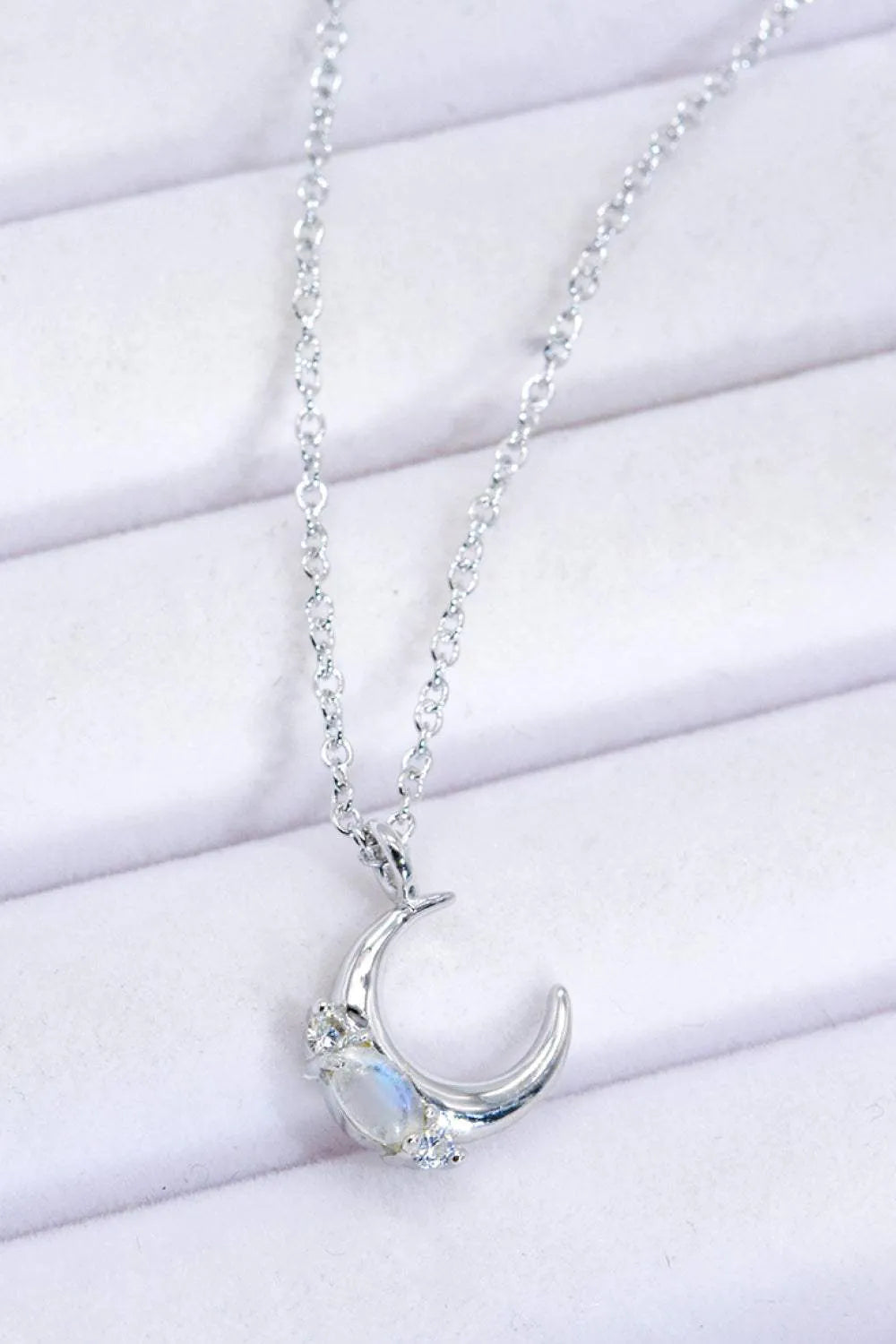 Natural Moonstone Moon Pendant Necklace Moonstone - Tophatter Daily Deals
