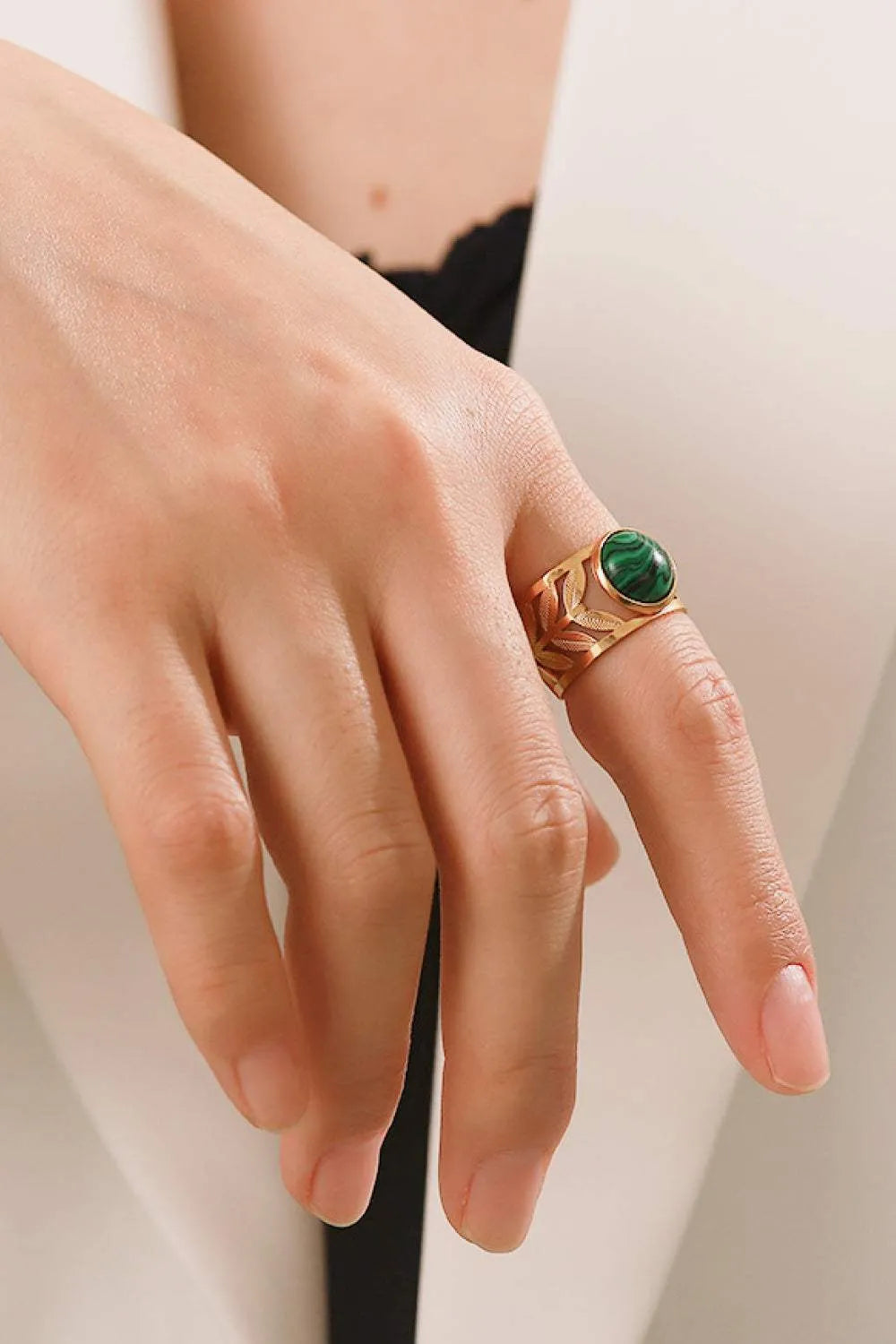 18k Gold Plated Malachite Leaf Ring Rings - Tophatter Daily Deals