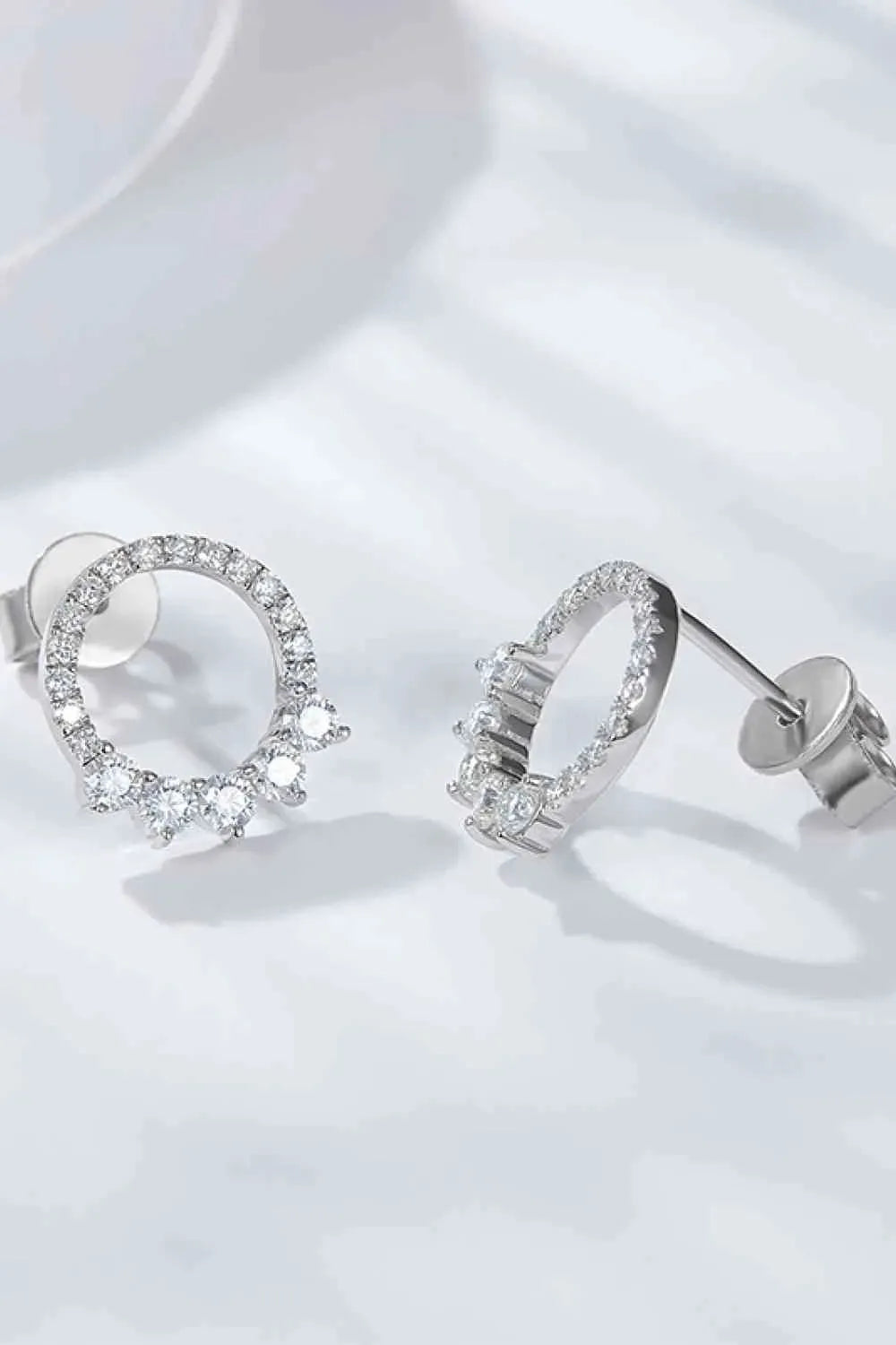 Moissanite Platinum-Plated Earrings Moissanite - Tophatter Daily Deals