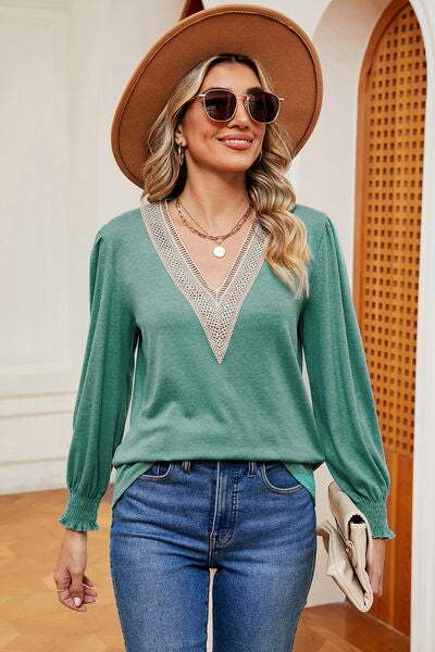 V-Neck Lantern Sleeve T-Shirt Women's T-Shirts - Tophatter Daily Deals