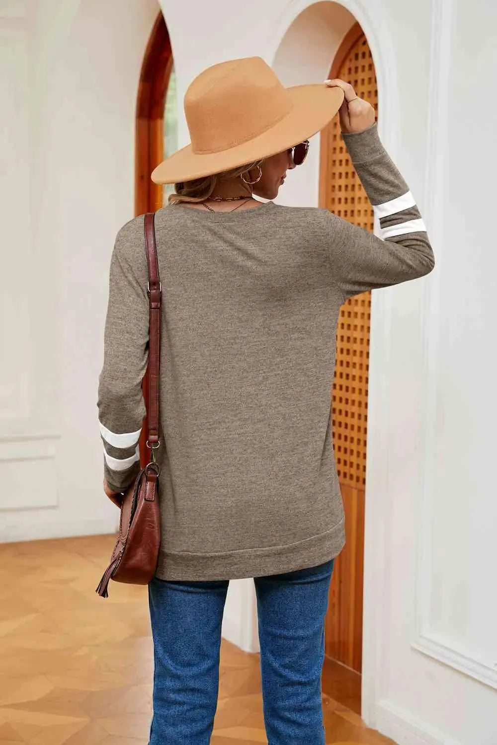 V-Neck Long Sleeve T-Shirt Women's T-Shirts - Tophatter Daily Deals