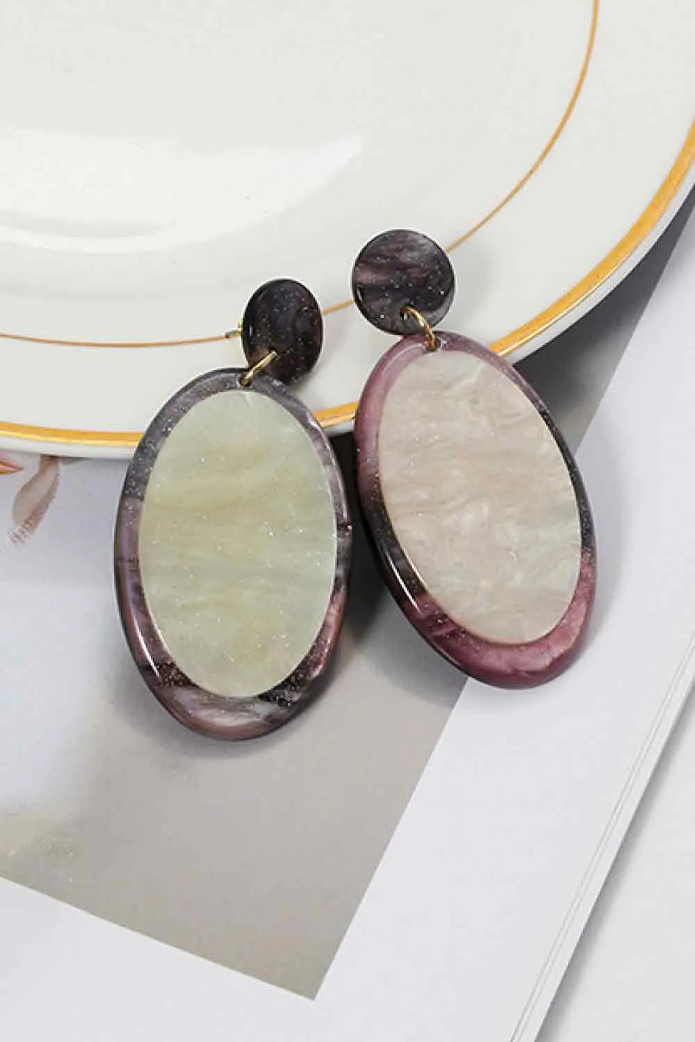 Teardrop Acrylic Earrings Earrings - Tophatter Daily Deals