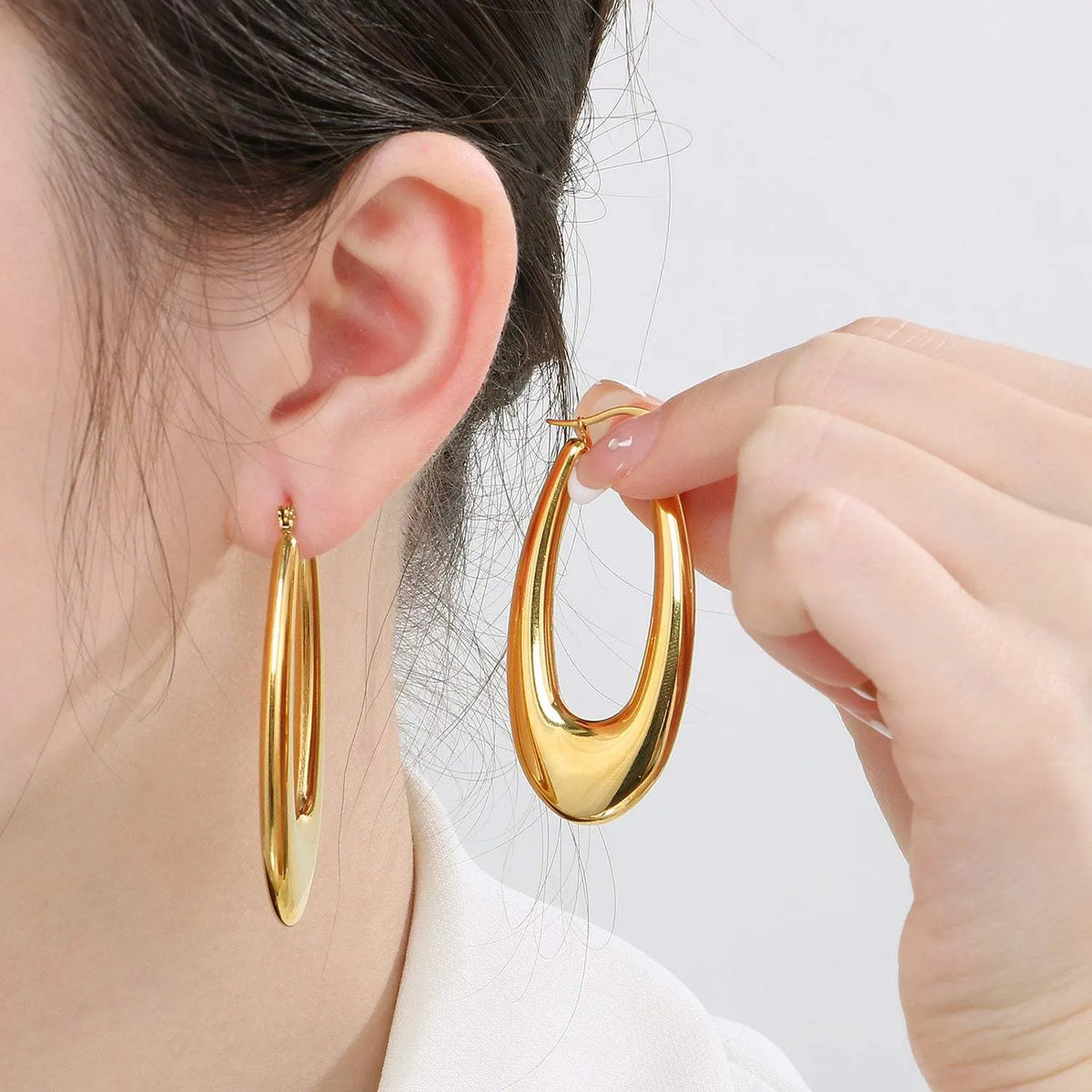 Stainless Steel Hinged Hoop Earrings Earrings - Tophatter Daily Deals