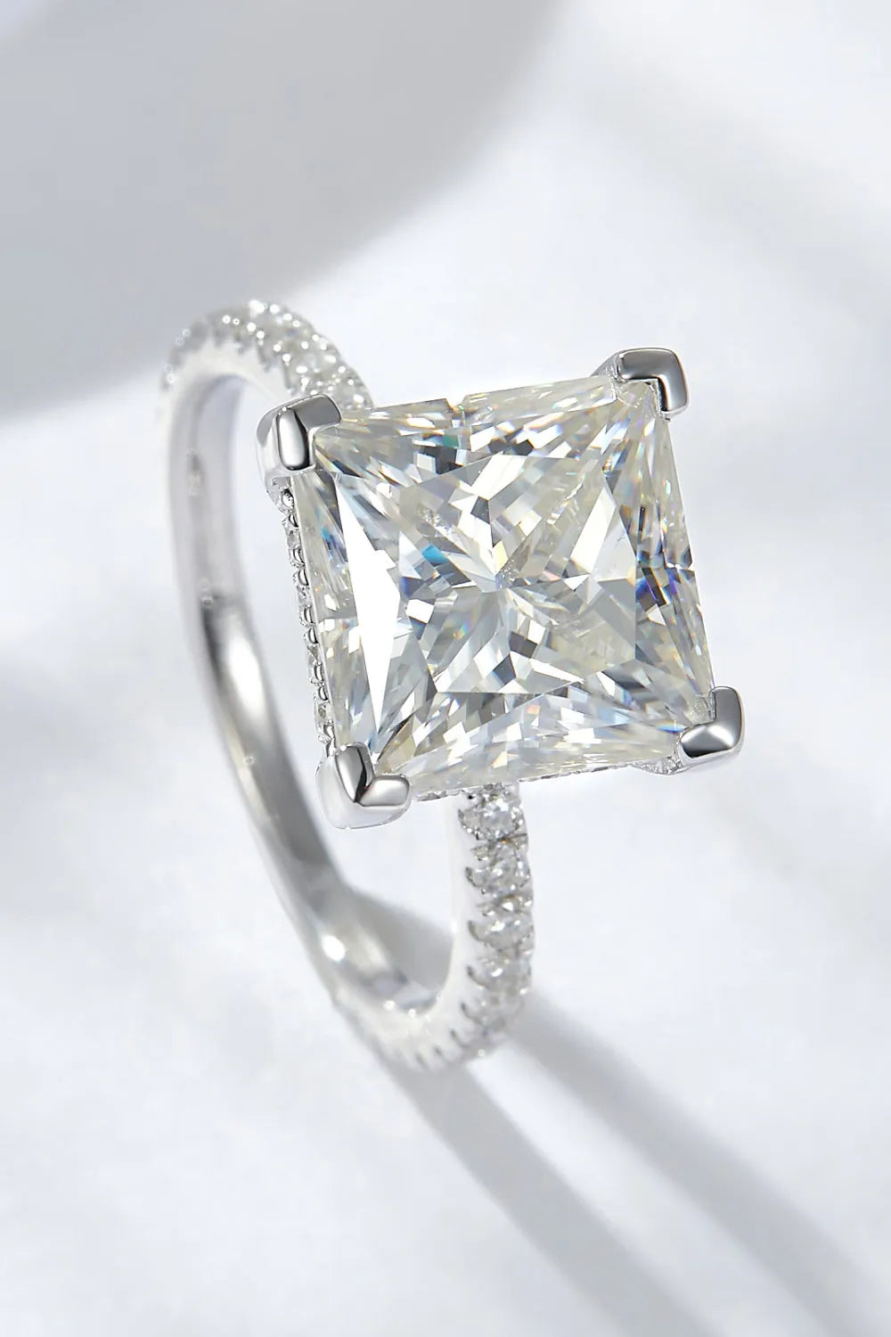 5.52 Carat Moissanite Side Stone Ring Moissanite - Tophatter Daily Deals