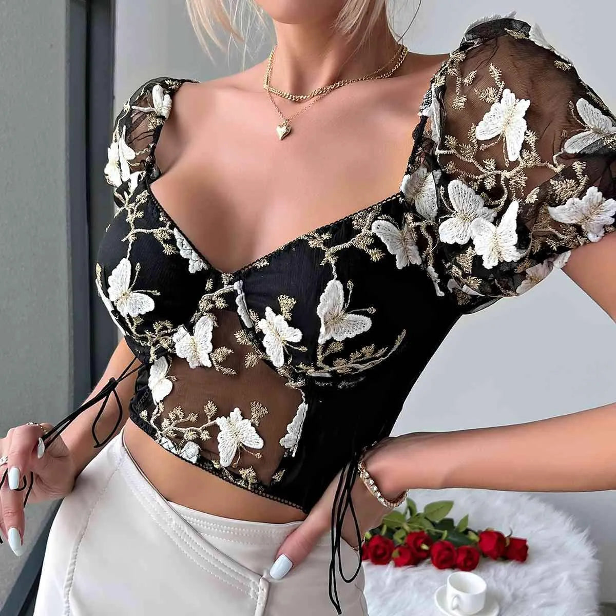 Embroidery Sweetheart Neck Short Sleeve Lace Trim Blouse Blouses - Tophatter Daily Deals