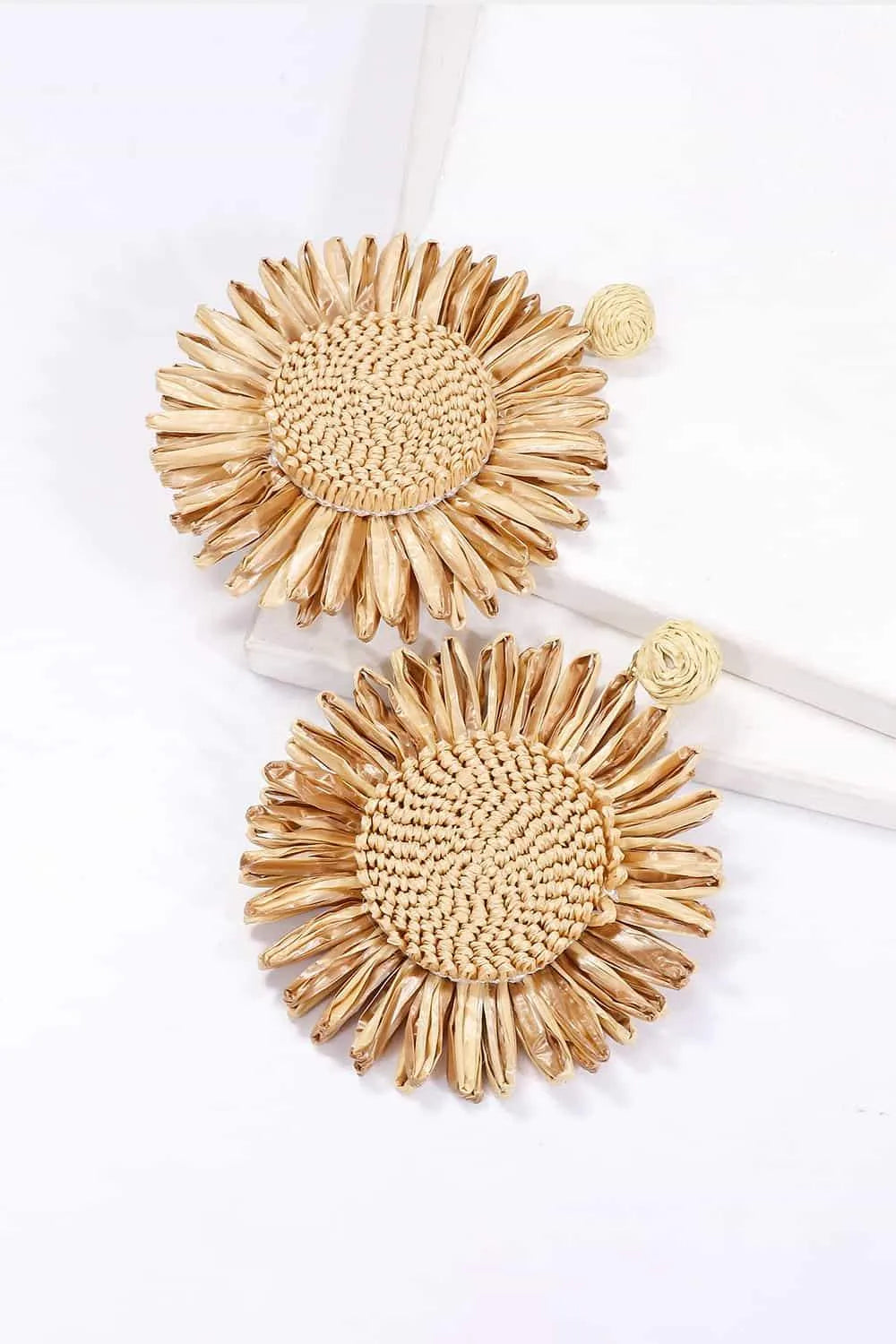 Flower Shape Dangle Earrings Earrings - Tophatter Daily Deals