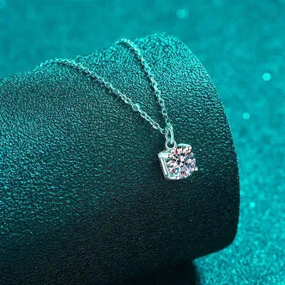1 Carat Moissanite 925 Sterling Silver Necklace Moissanite - Tophatter Daily Deals