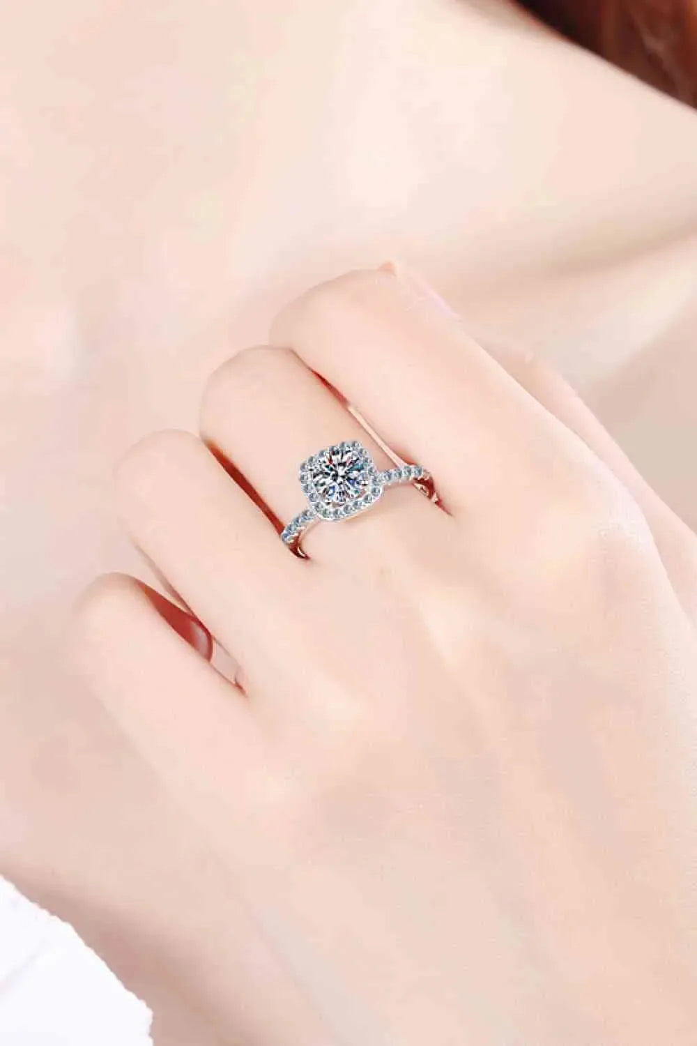 2 Carat Moissanite Square Halo Ring Moissanite - Tophatter Daily Deals