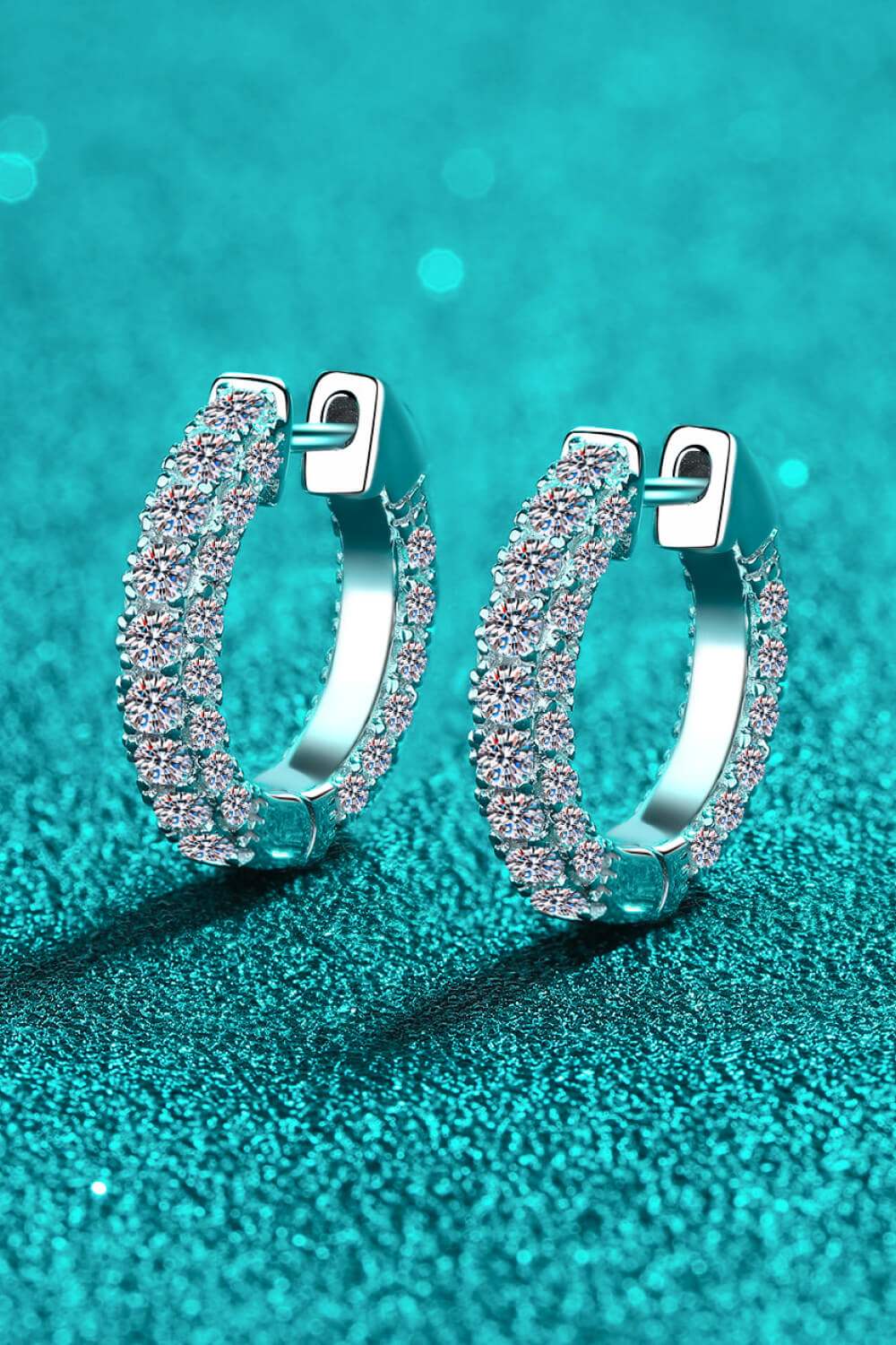 925 Sterling Silver Moissanite Huggie Earrings Moissanite - Tophatter Daily Deals