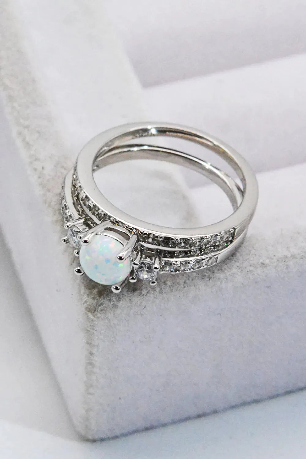 925 Sterling Silver Opal Split Shank Ring Opal - Tophatter Daily Deals