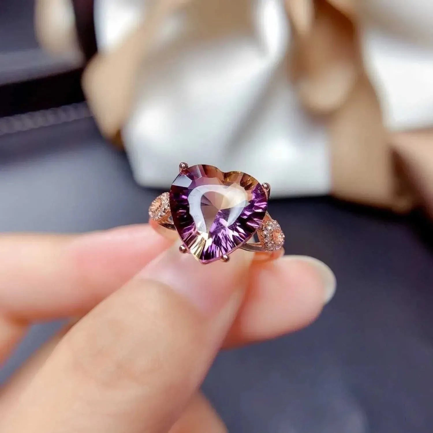 Rose Gold-Plated Artificial Gemstone Heart Ring Rose Gold One Size Rings - Tophatter Daily Deals