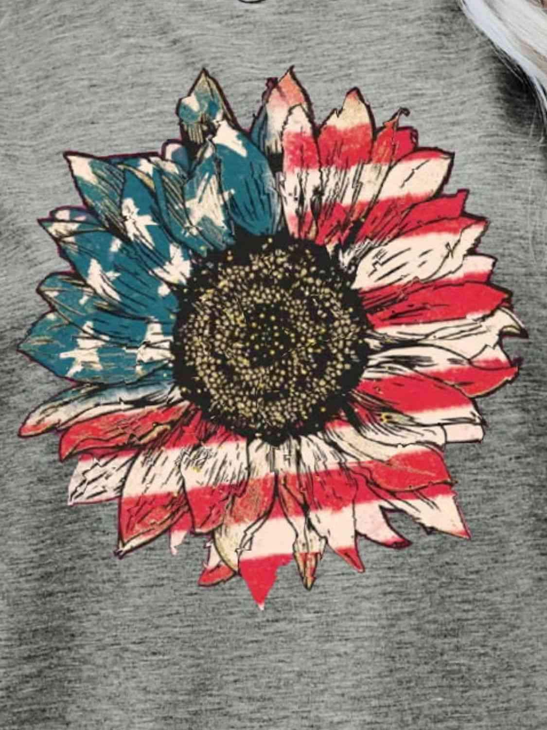 US Flag Flower Graphic Tee Women's T-Shirts - Tophatter Daily Deals