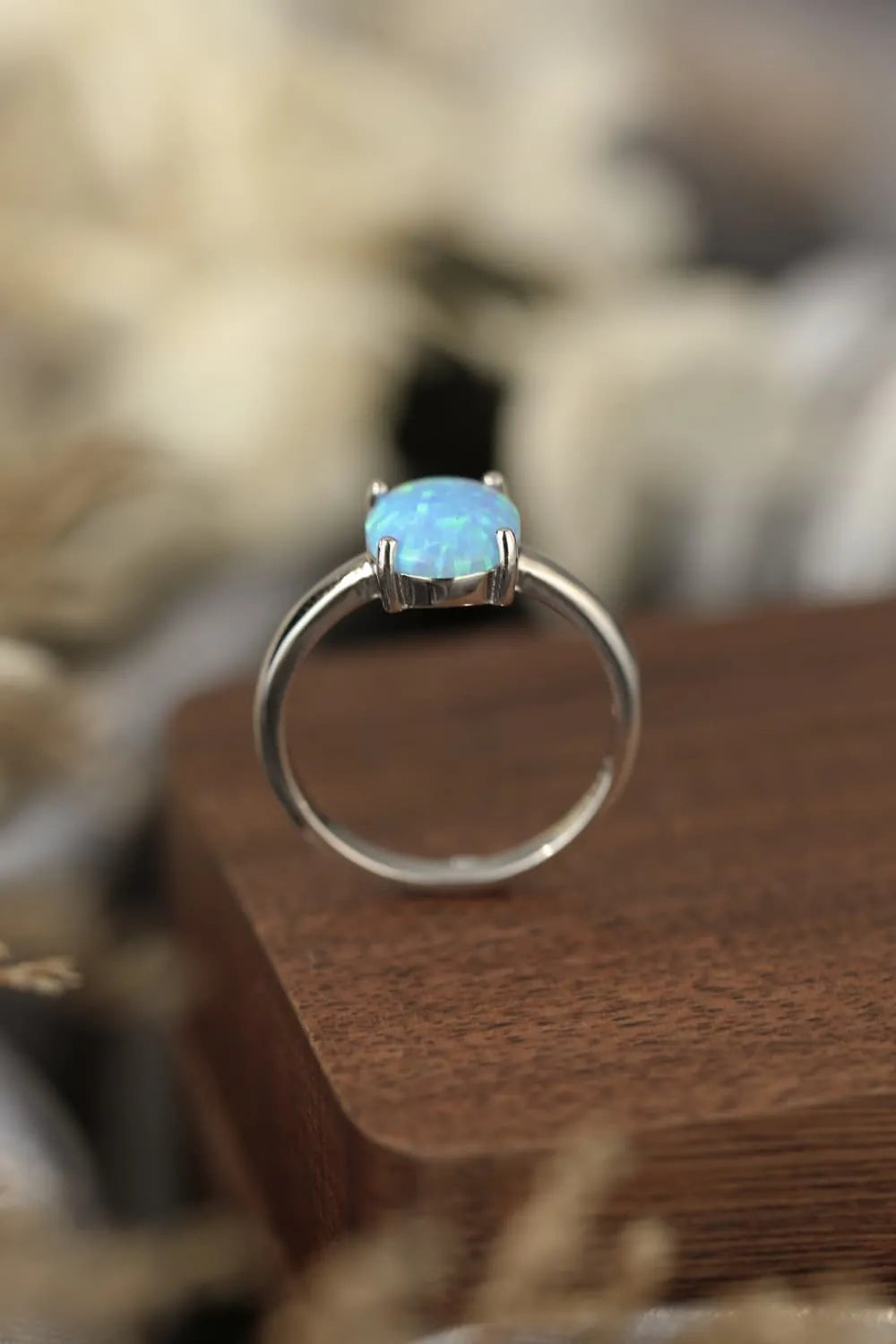 925 Sterling Silver Opal Solitaire Ring - Tophatter Shopping Deals - Electronics, Jewelry, Auction, App, Bidding, Gadgets, Fashion