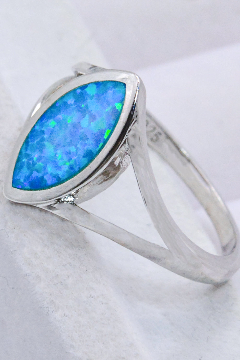 925 Sterling Silver Split Shank Opal Ring - Tophatter Shopping Deals - Electronics, Jewelry, Auction, App, Bidding, Gadgets, Fashion