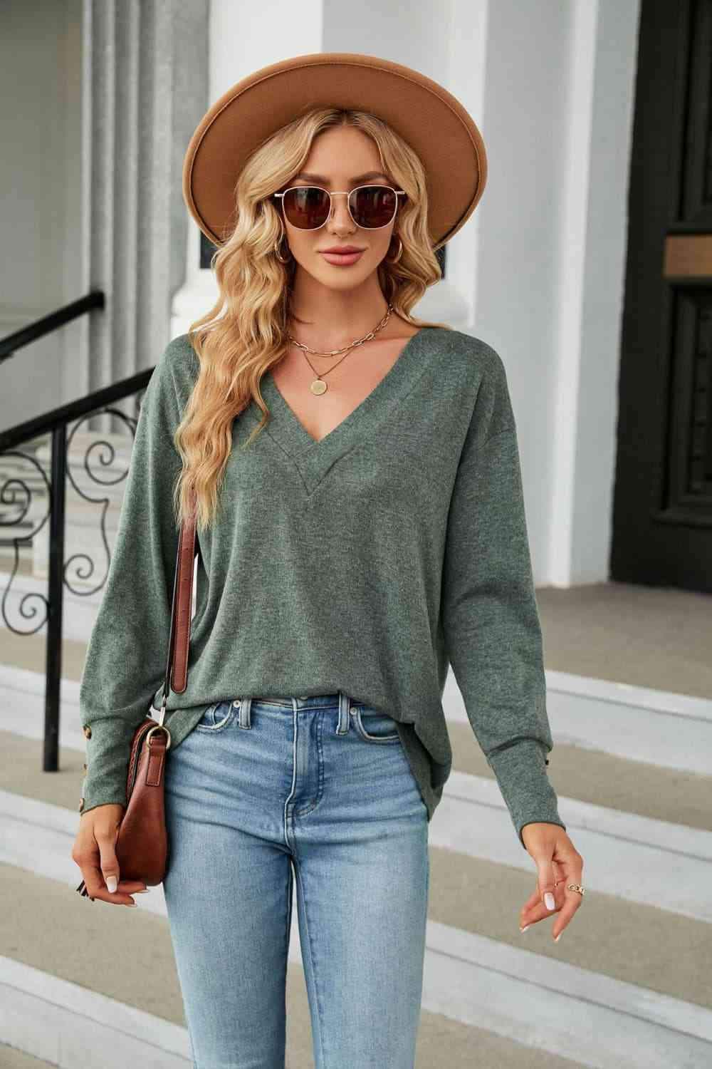 V-Neck Long Sleeve T-Shirt Green Women's T-Shirts - Tophatter Daily Deals