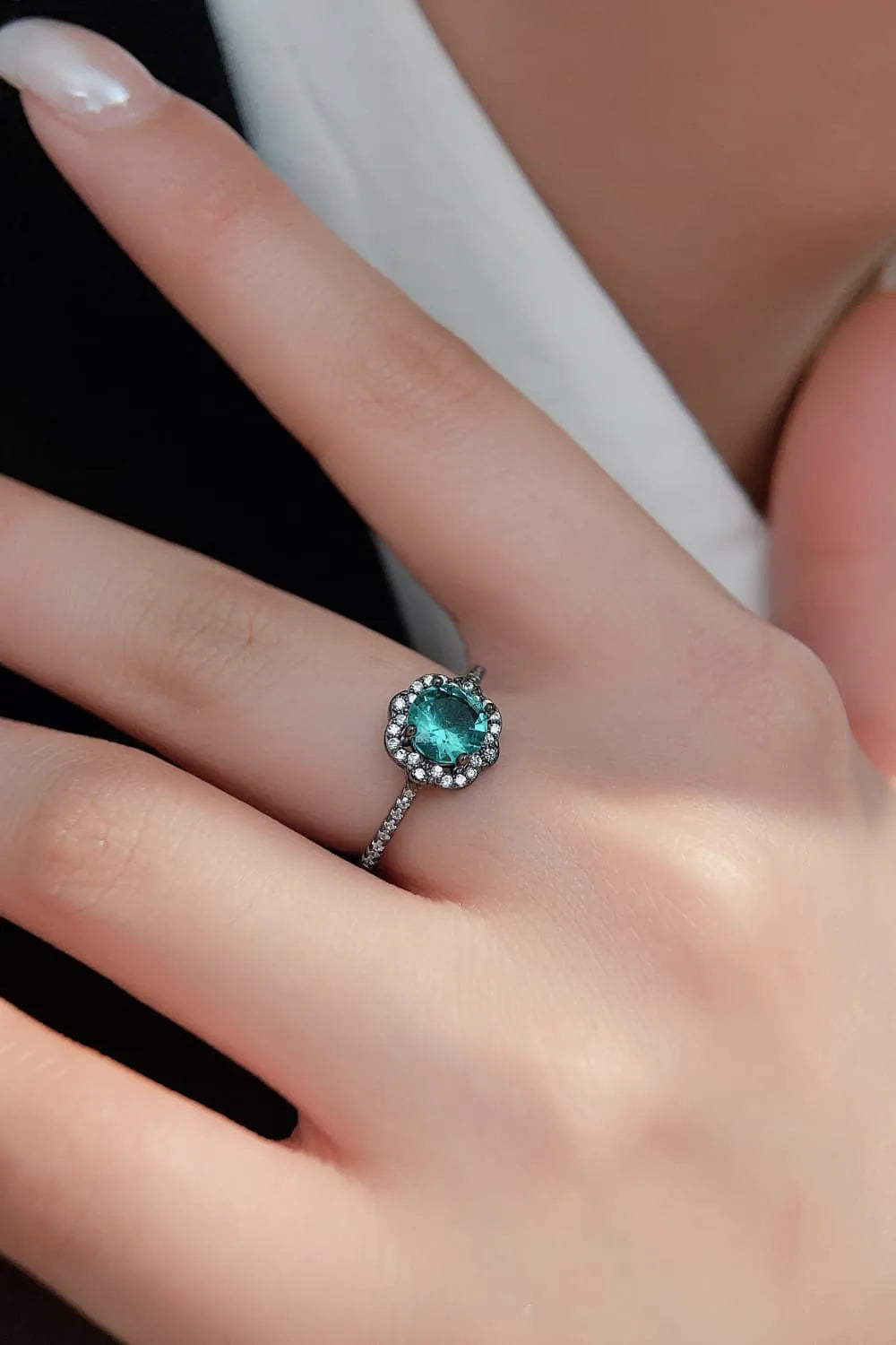 Paraiba Blue Zircon Flower Shape Ring Rings - Tophatter Daily Deals