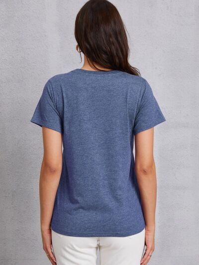 Round Neck Short Sleeve T-Shirt Women's T-Shirts - Tophatter Daily Deals