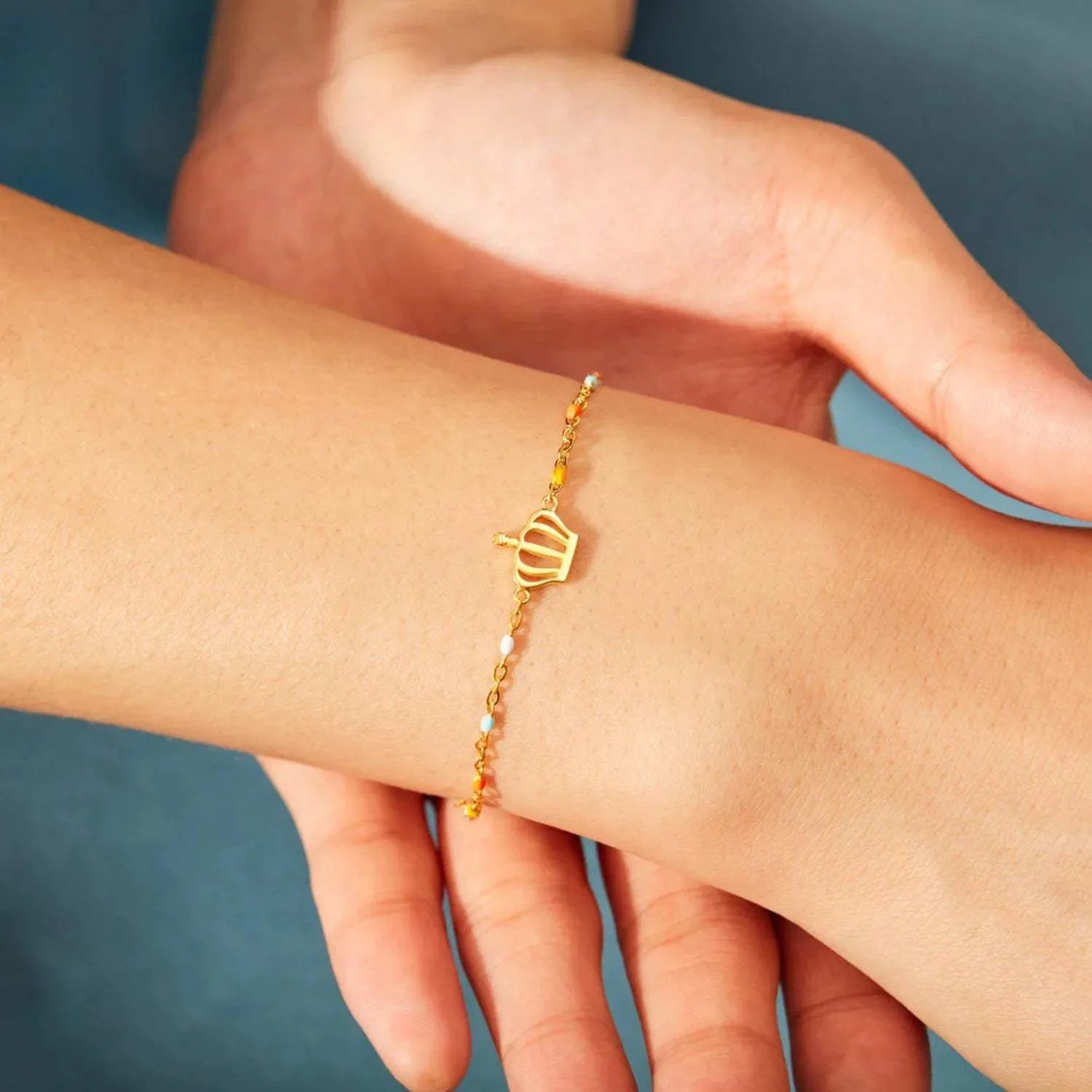 Crown Shape 18K Gold-Plated Bead Bracelet Bracelets - Tophatter Daily Deals