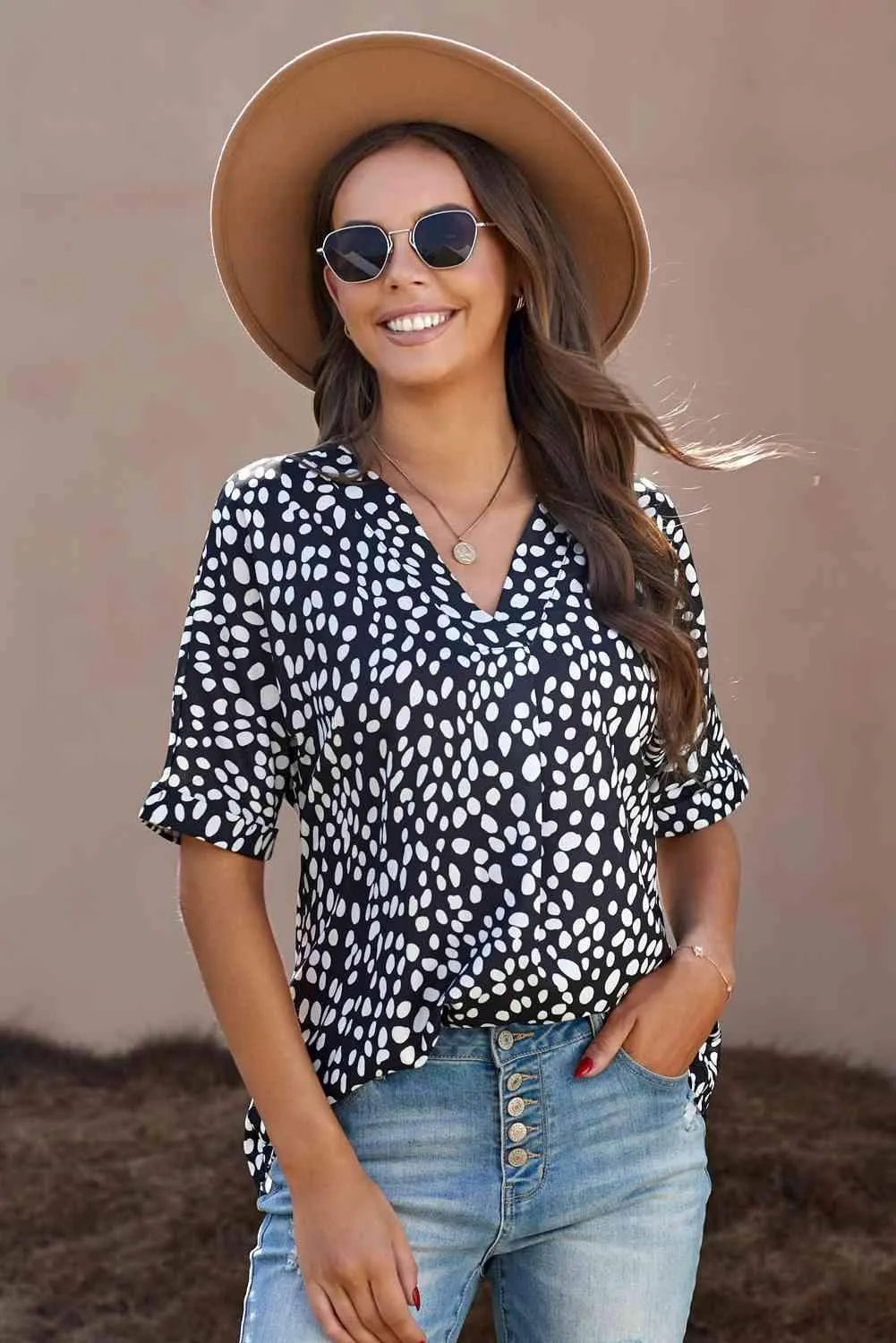 Printed V-Neck Cuffed Tunic Top Black Blouses - Tophatter Daily Deals