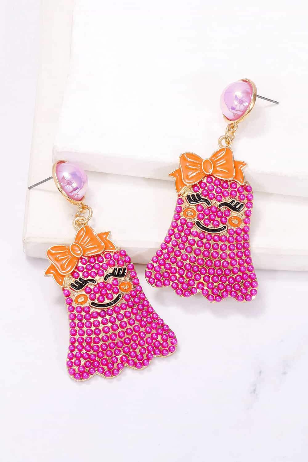 Smiling Ghost Shape Synthetic Pearl Earrings Earrings - Tophatter Daily Deals