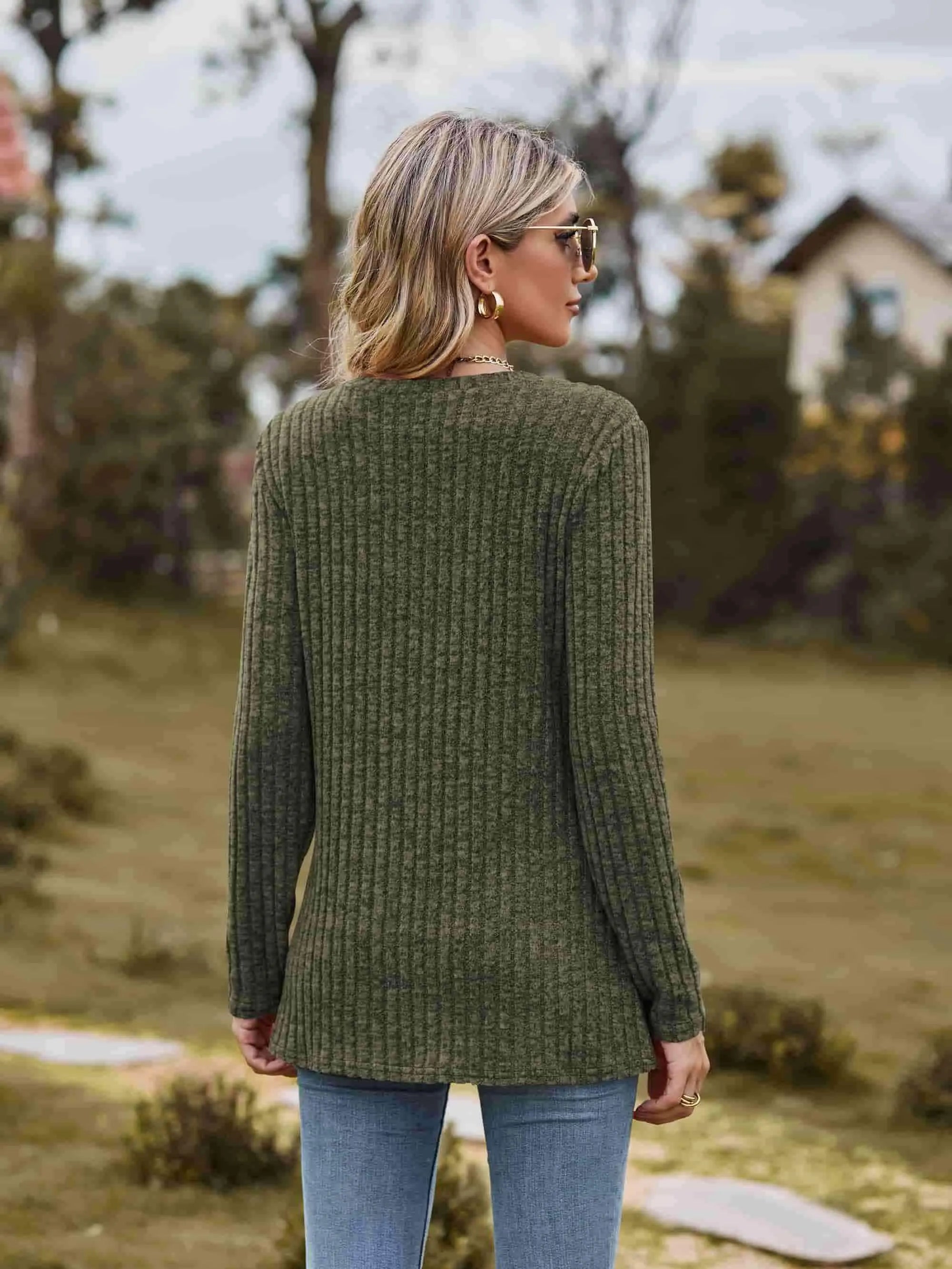 Ribbed Round Neck Long Sleeve Tee Women's T-Shirts - Tophatter Daily Deals