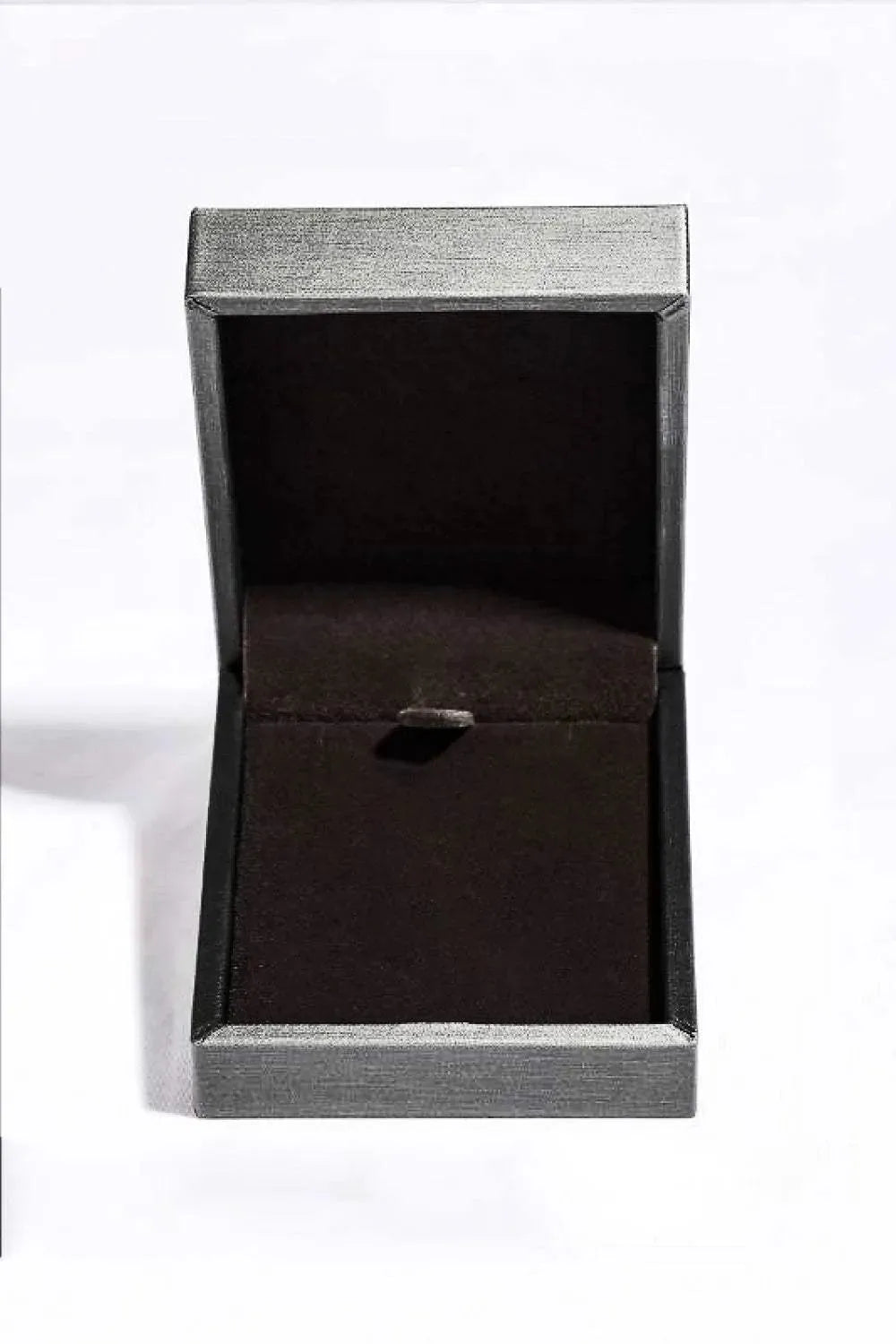 3 Carat Moissanite 925 Sterling Silver Pendant Necklace Necklaces - Tophatter Daily Deals