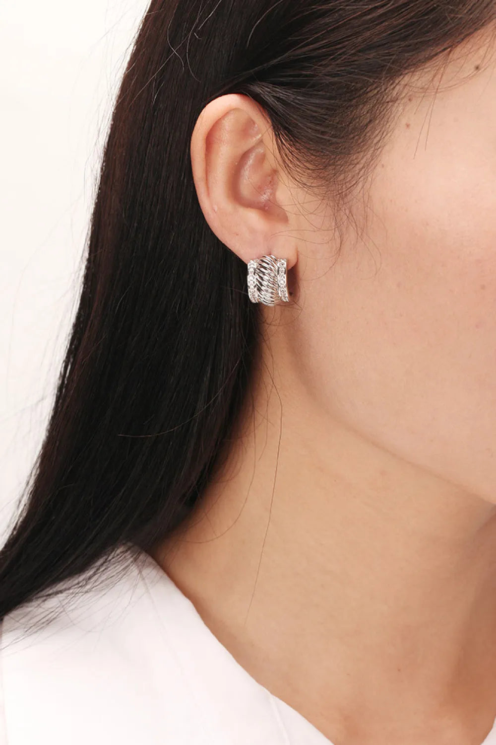 Textured Polished C-Hoop Earrings Earrings - Tophatter Daily Deals