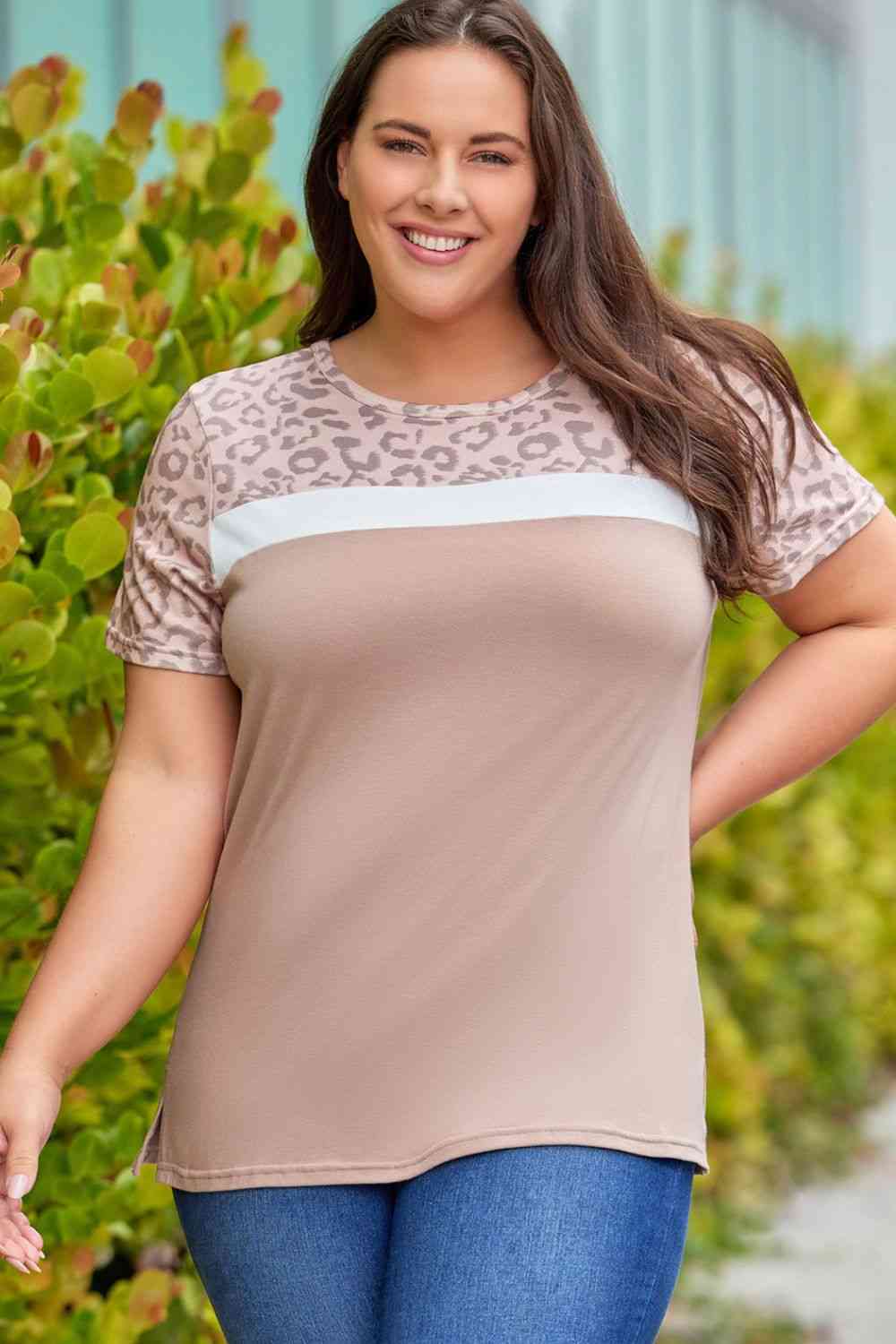 Plus Size Leopard Color Block Slit Tee Dust Storm Women's T-Shirts - Tophatter Daily Deals