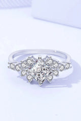 1.38 Carat Moissanite Ring Moissanite - Tophatter Daily Deals
