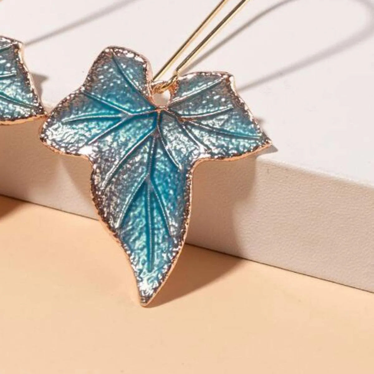 Alloy Leaf Drop Earrings Earrings - Tophatter Daily Deals
