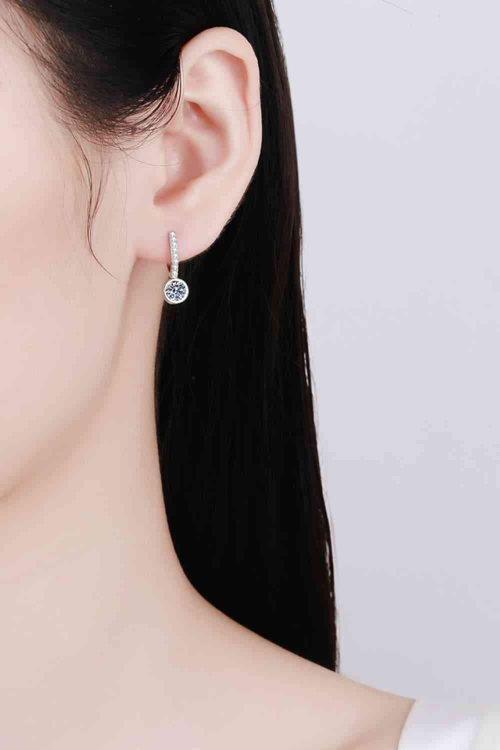 1 Carat Moissanite Rhodium-Plated Drop Earrings Moissanite - Tophatter Daily Deals