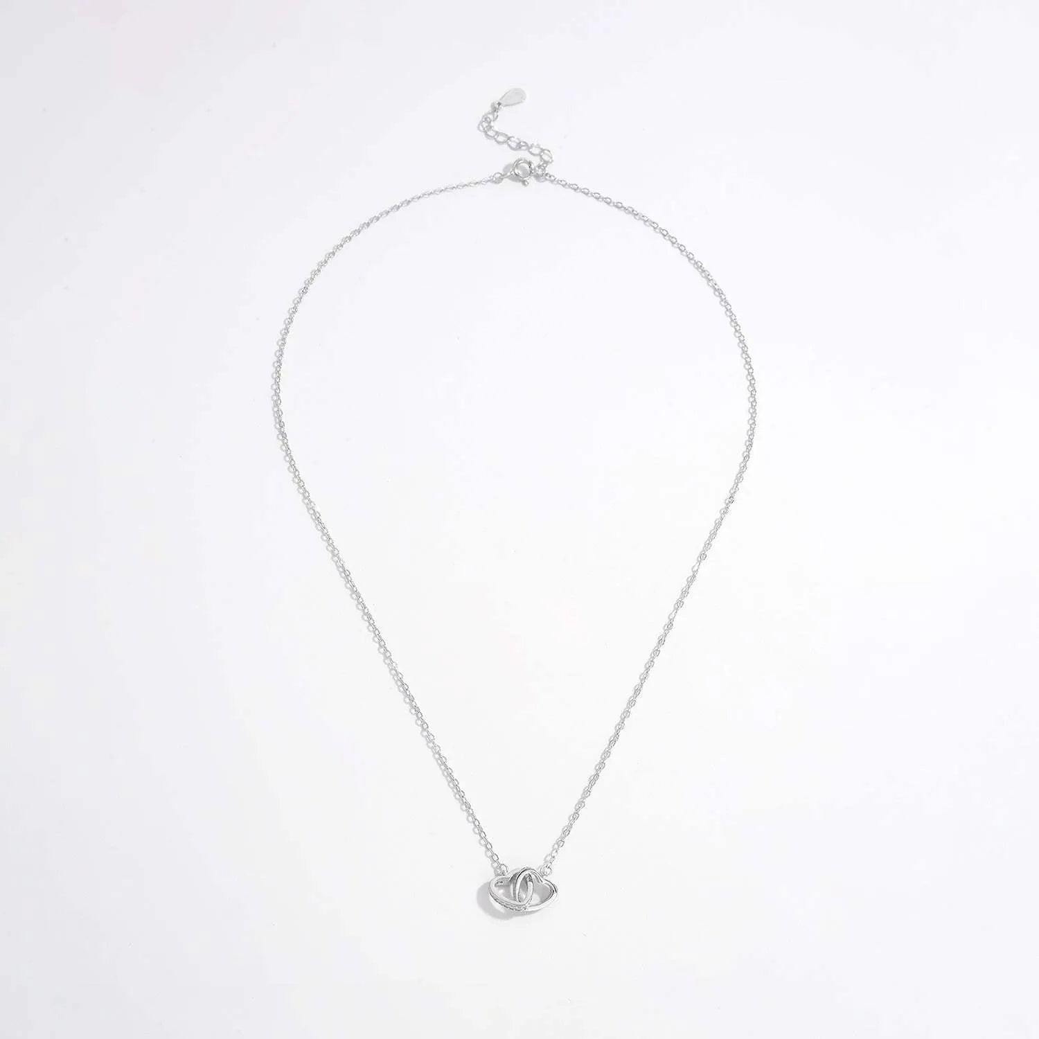 925 Sterling Silver Inlaid Zircon Heart Necklace Necklaces - Tophatter Daily Deals