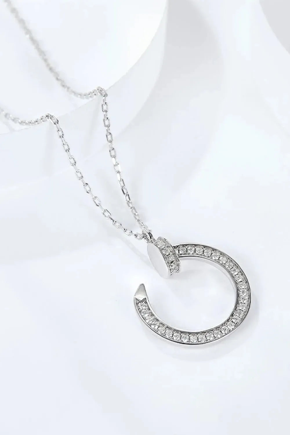 1 Carat Moissanite Open Ring Pendant Necklace Moissanite - Tophatter Daily Deals