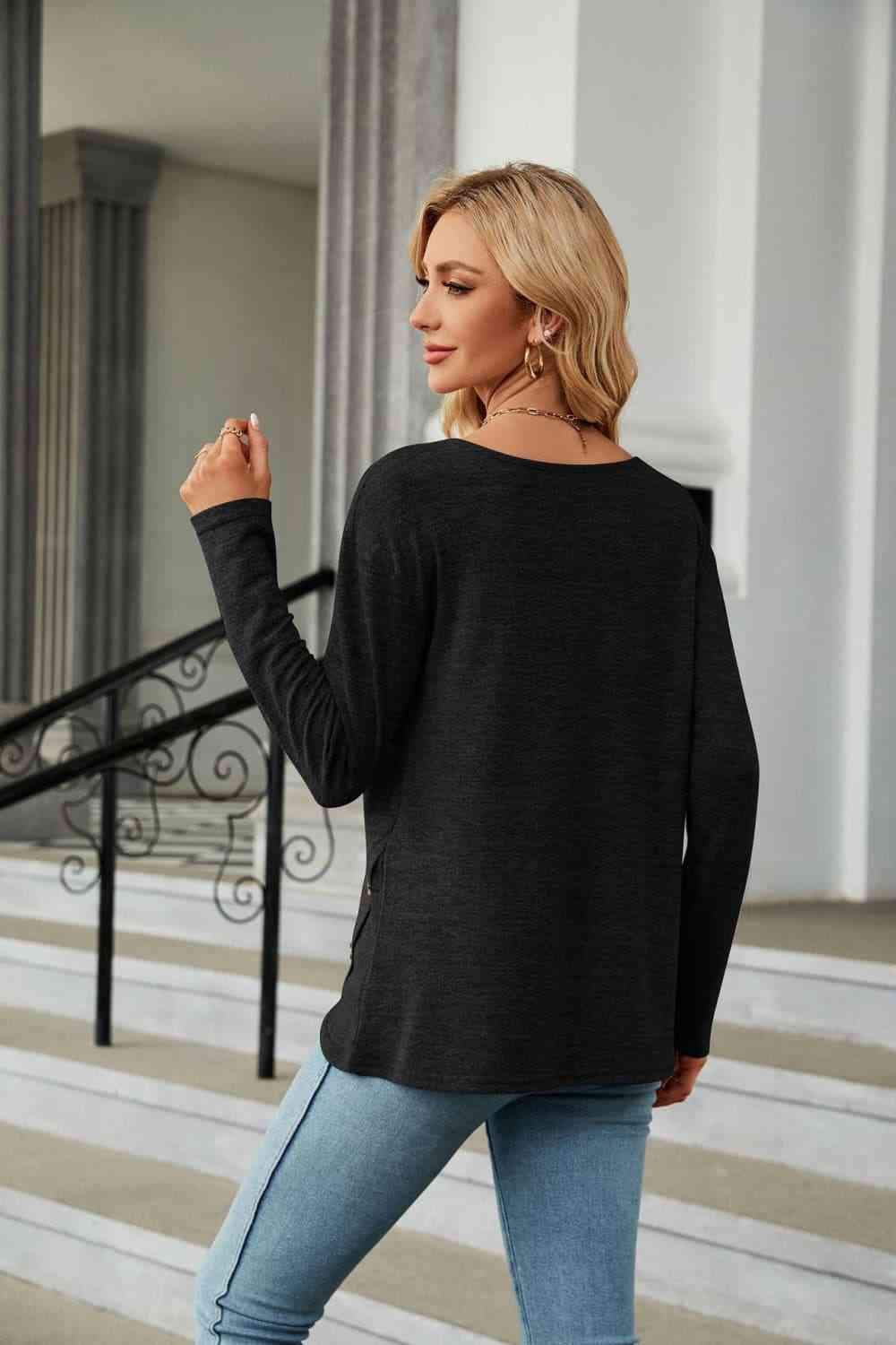 Round Neck Long Sleeve T-Shirt Women's T-Shirts - Tophatter Daily Deals