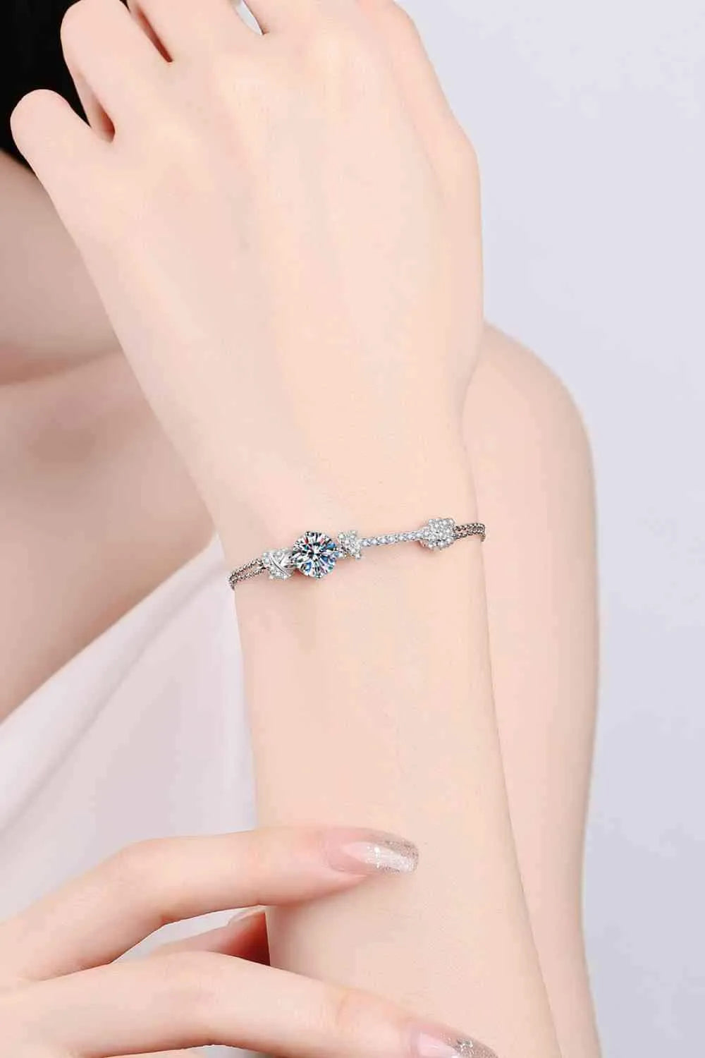 2 Carat Moissanite 925 Sterling Silver Bracelet Moissanite - Tophatter Daily Deals