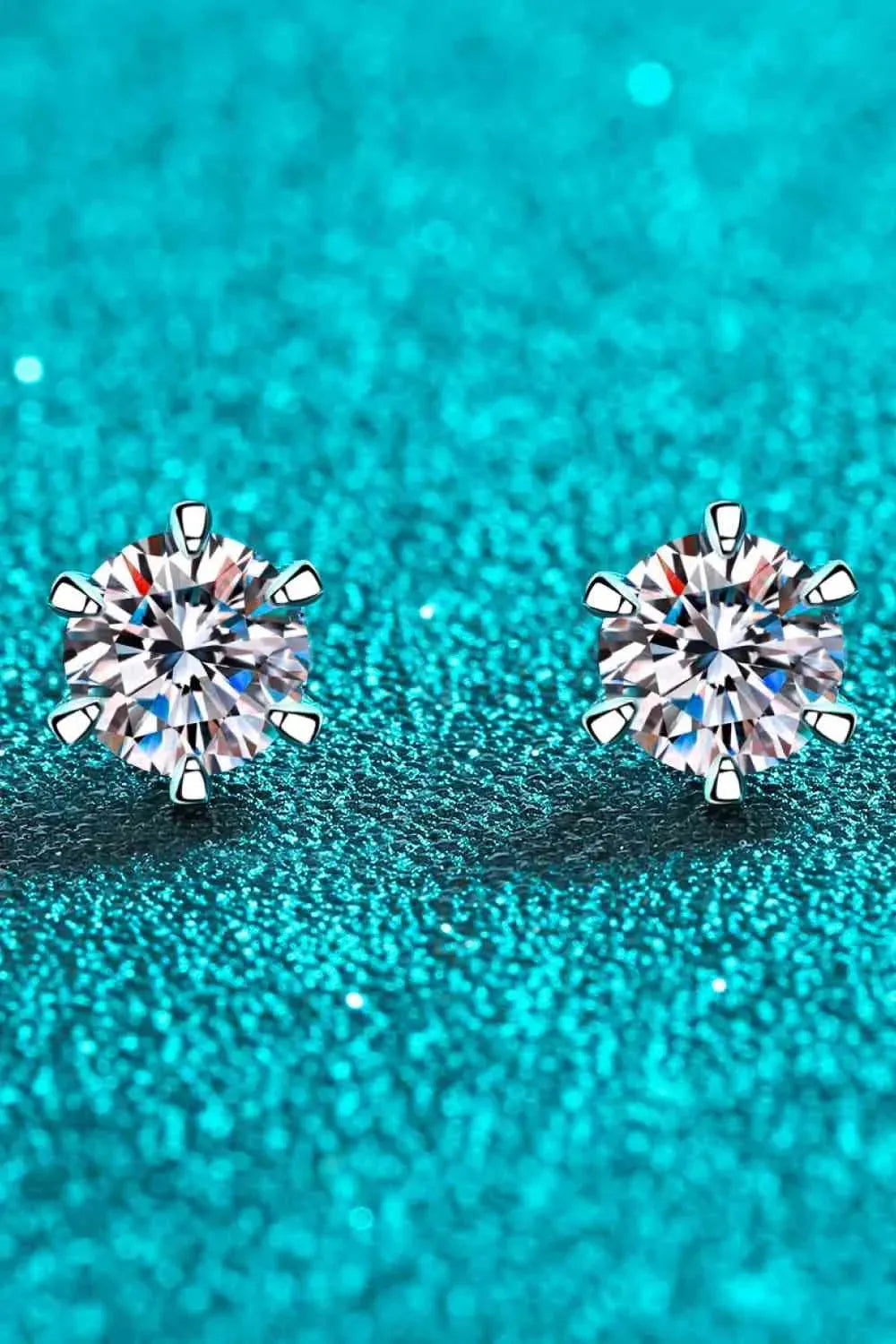1 Carat Moissanite Rhodium-Plated Stud Earrings Moissanite - Tophatter Daily Deals