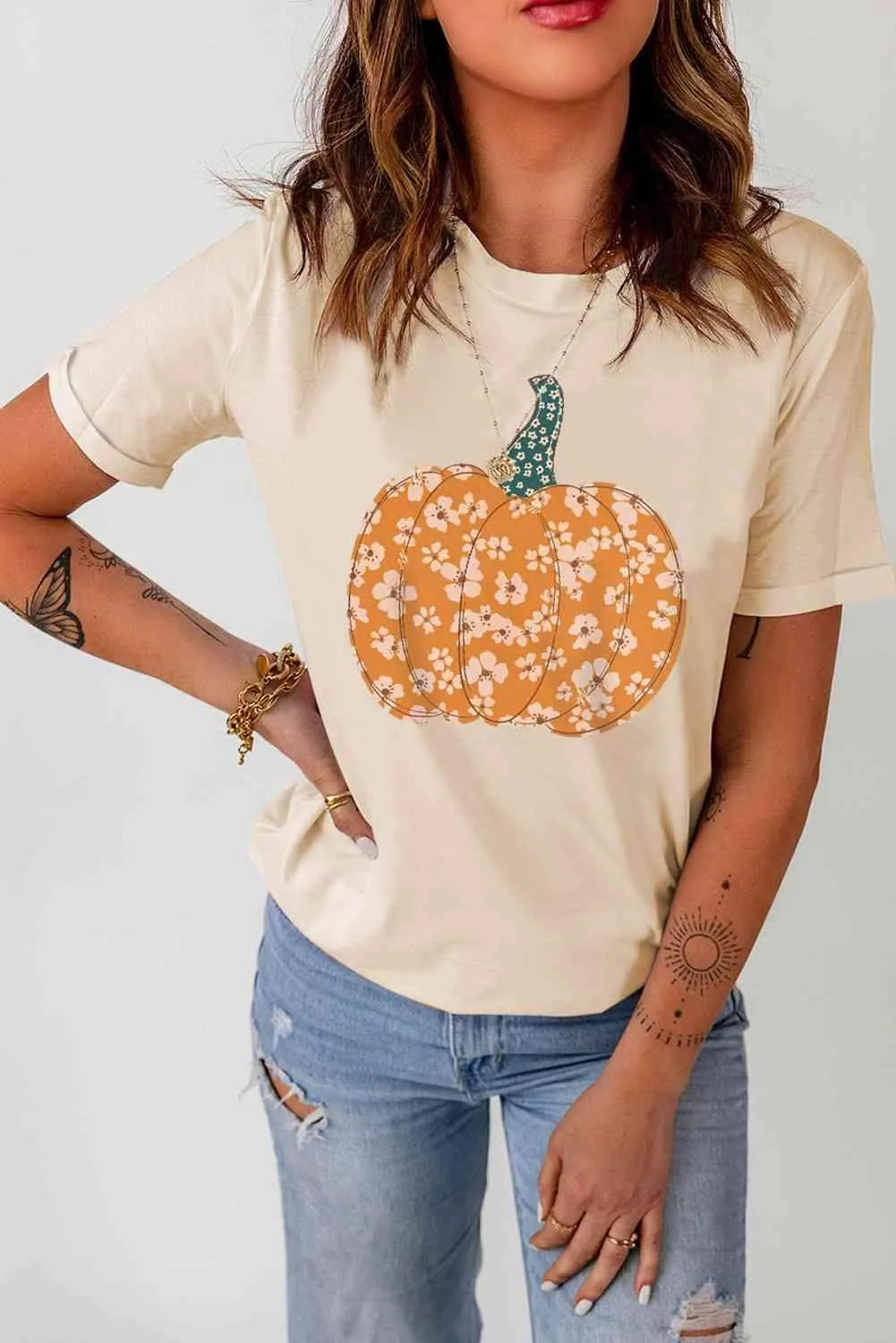 Pumpkin Graphic Round Neck Cuffed T-Shirt Women's T-Shirts - Tophatter Daily Deals