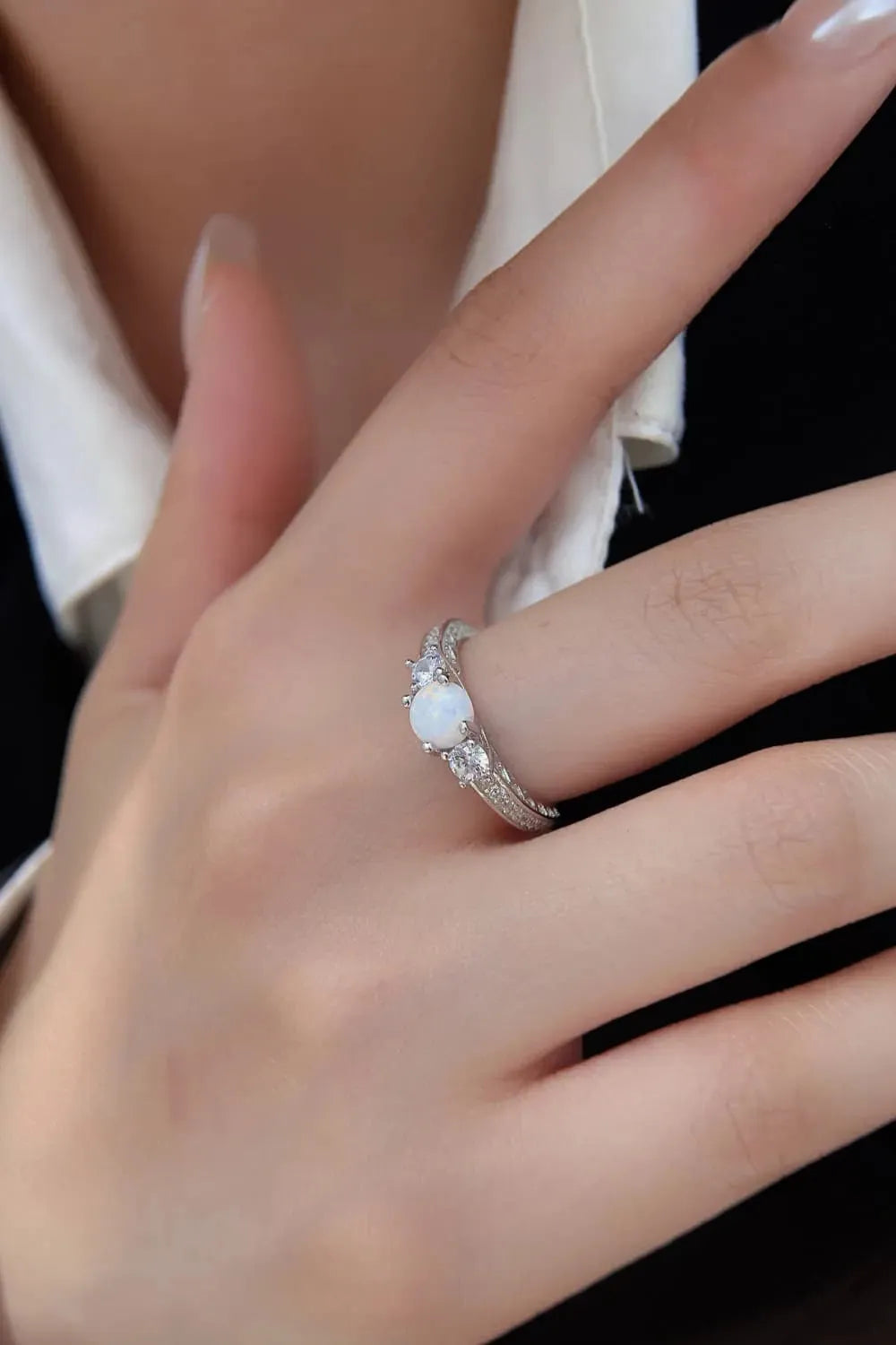 Opal 925 Sterling Silver Platinum-Plated Ring Opal - Tophatter Daily Deals