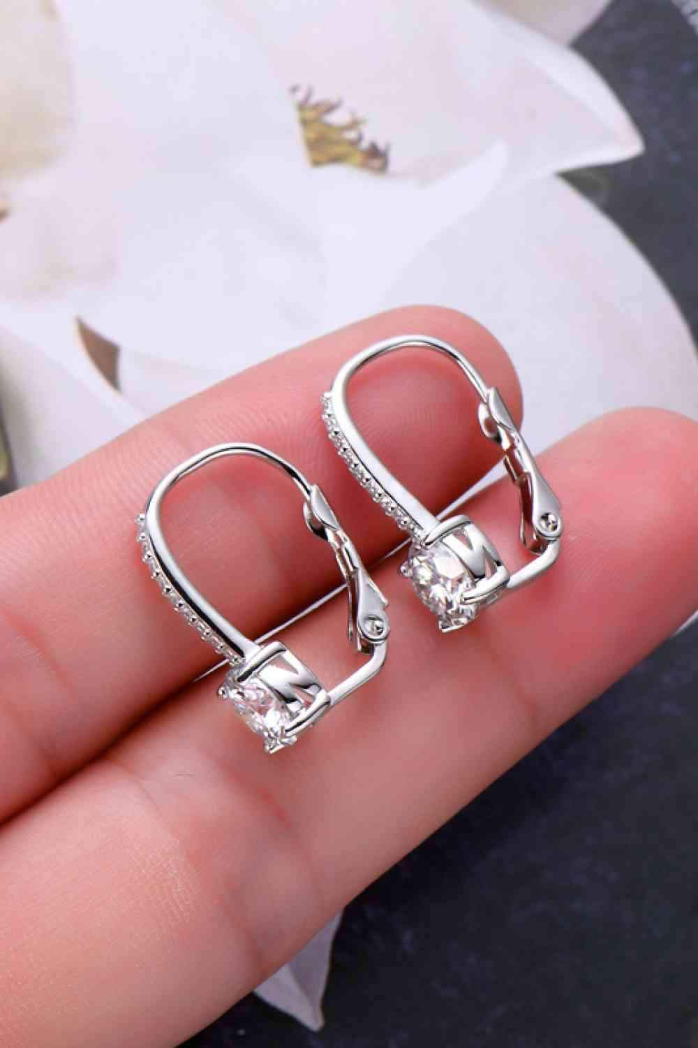 2 Carat Moissanite 925 Sterling Silver Earrings Moissanite - Tophatter Daily Deals