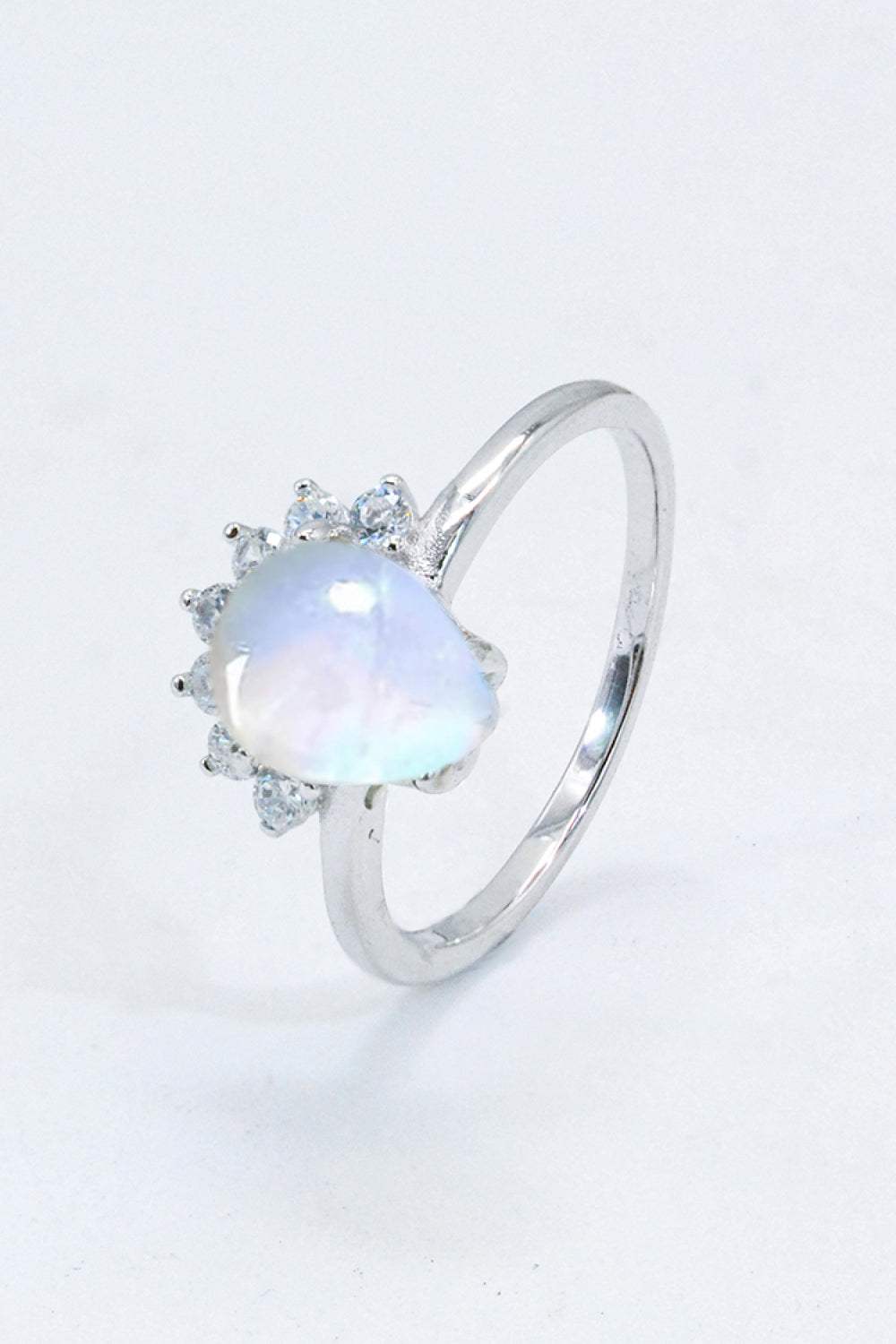 925 Sterling Silver Moonstone Ring Moonstone - Tophatter Daily Deals