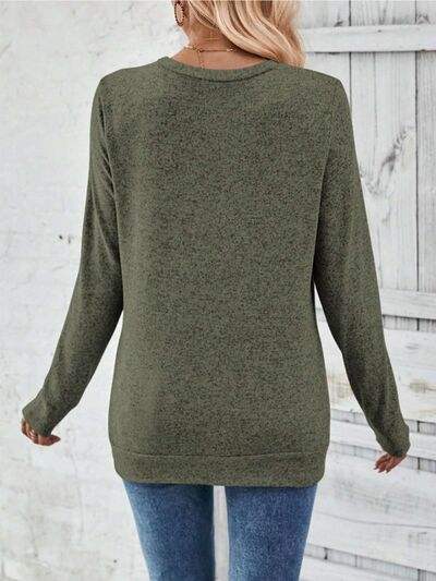 Round Neck Long Sleeve T-Shirt Women's T-Shirts - Tophatter Daily Deals