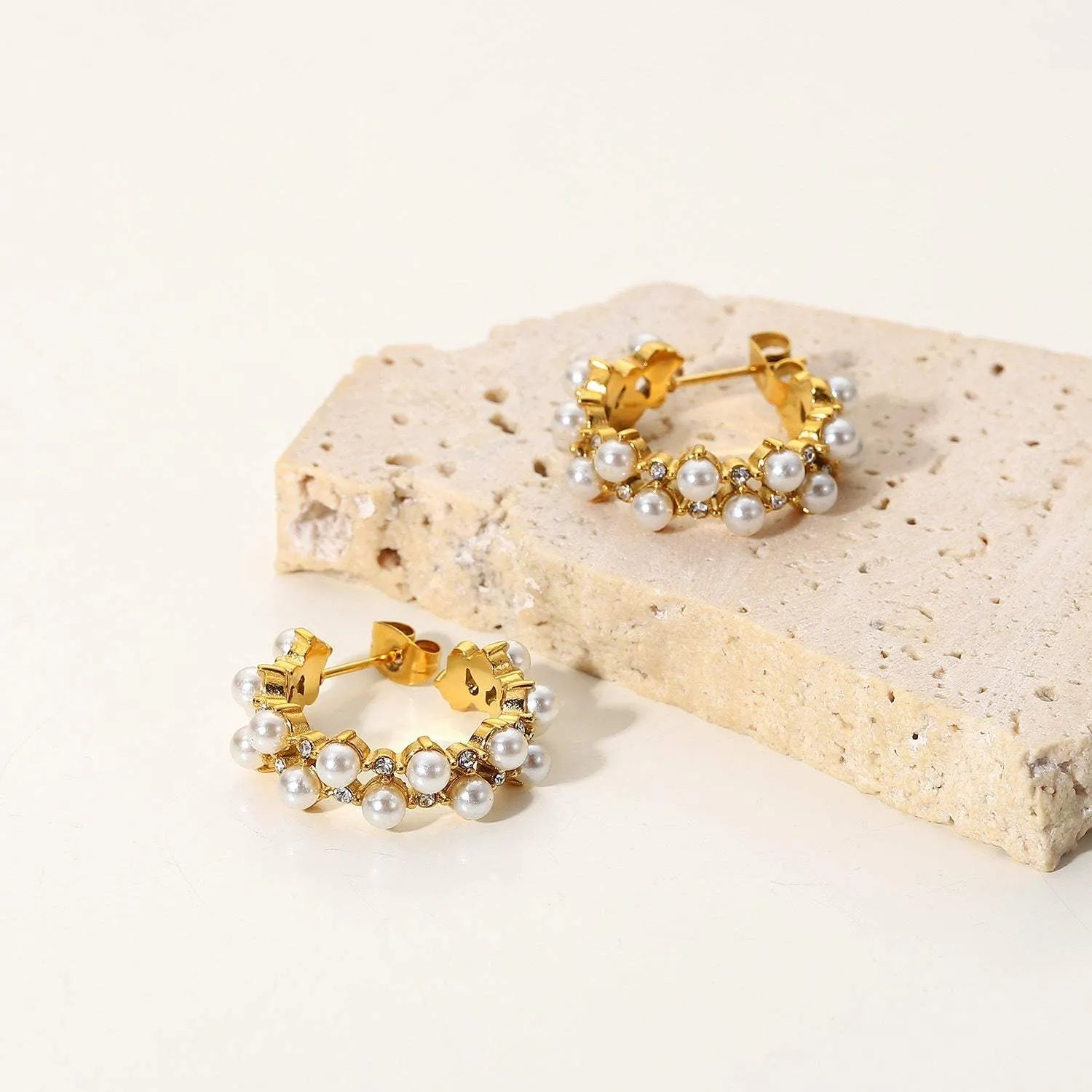 Pearl Rhinestone C-Hoop Earrings Earrings - Tophatter Daily Deals
